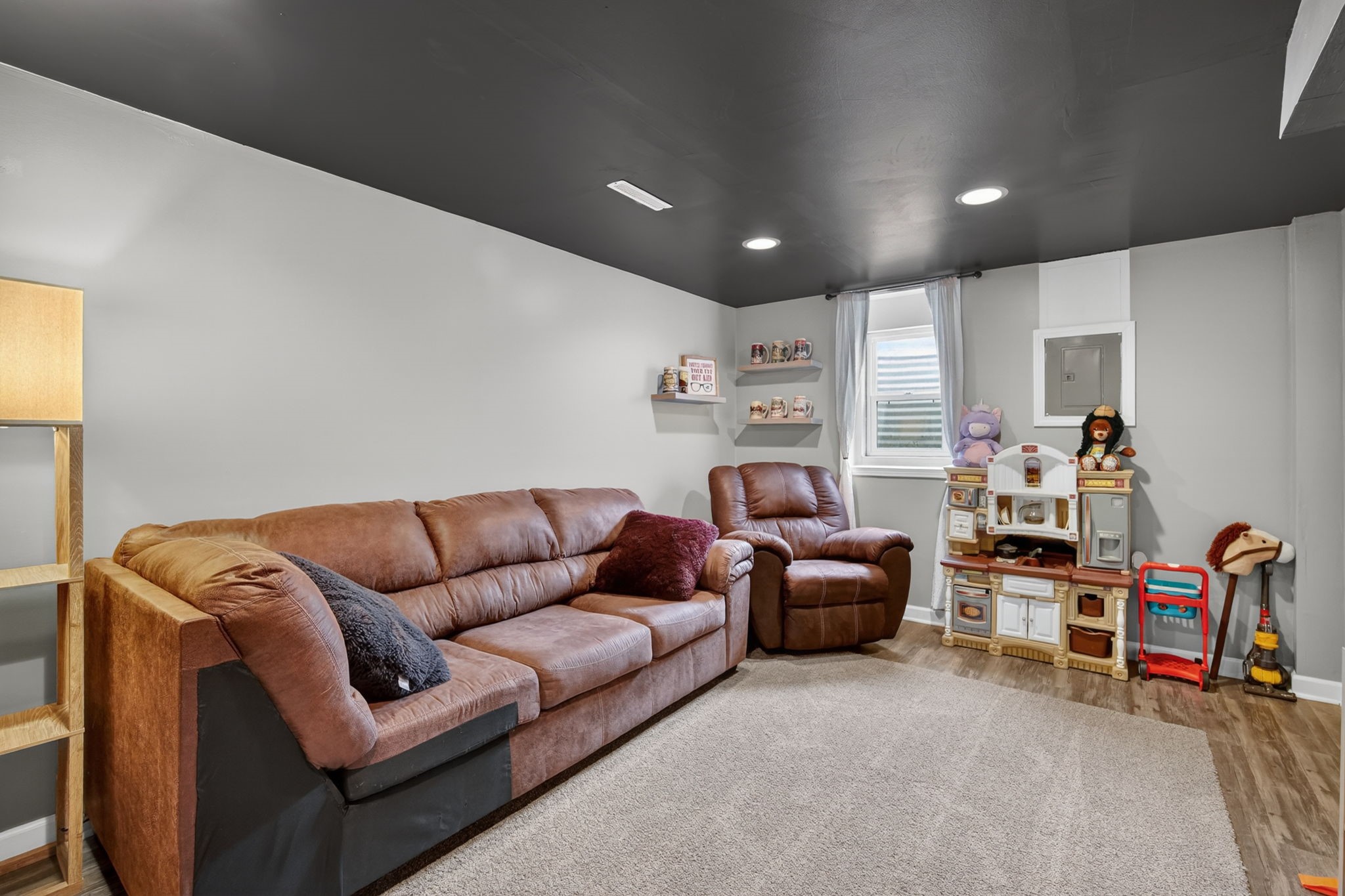 431 N Walnut Boulevard