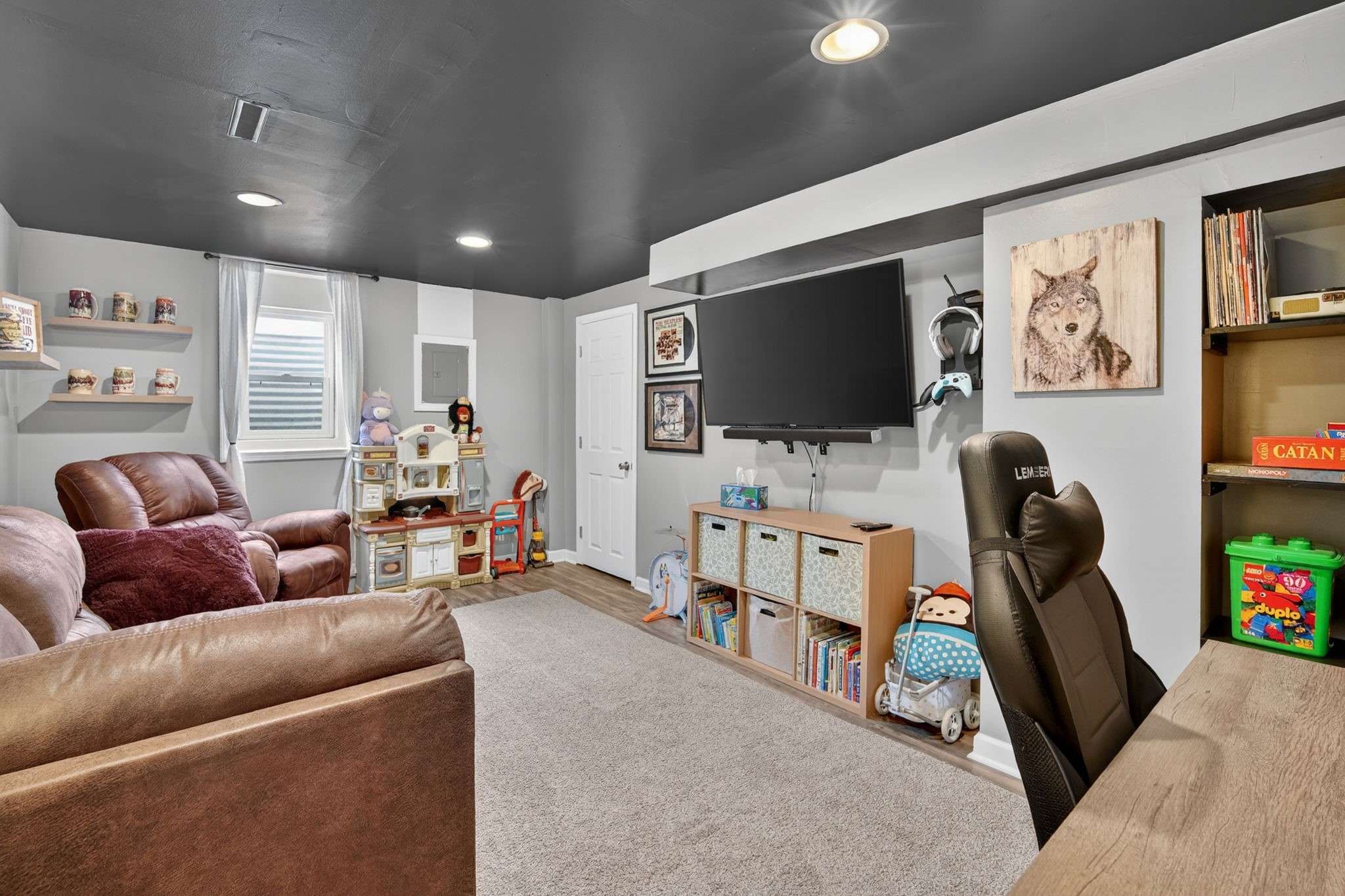 431 N Walnut Boulevard