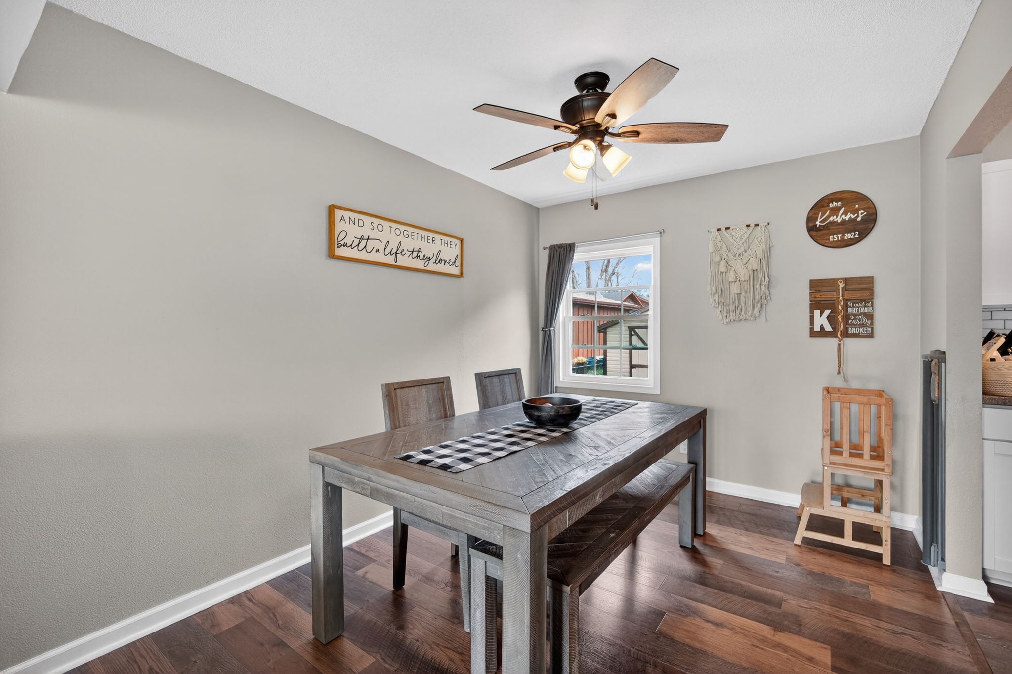 431 N Walnut Boulevard