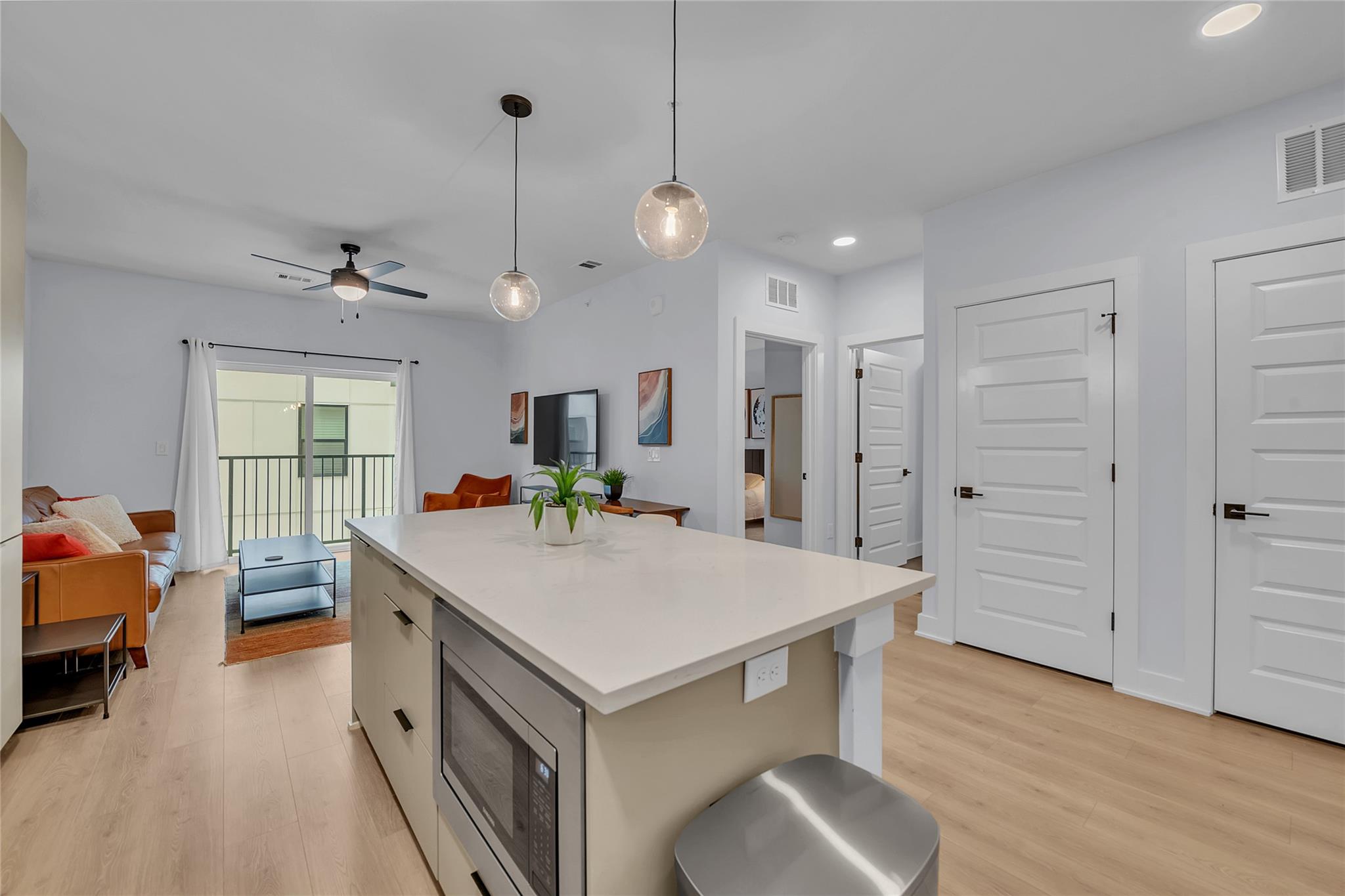 2500 Longview ST # 217