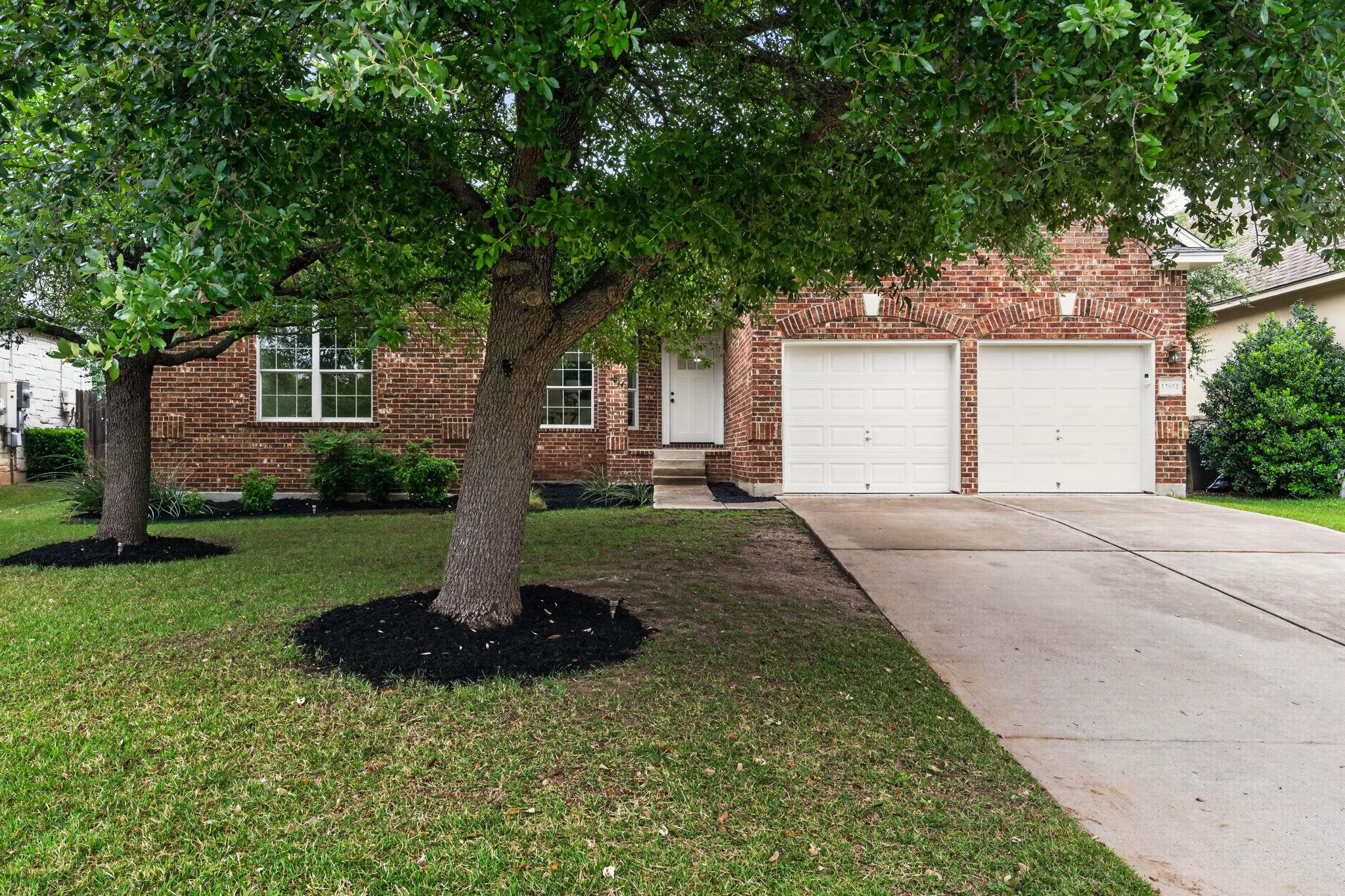 12612 Rush Creek LN