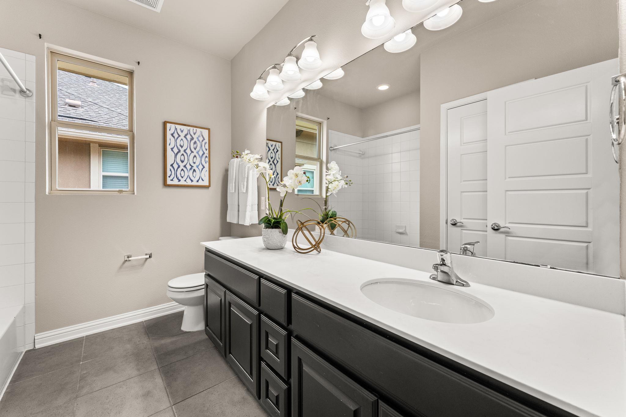 6814 E Riverside DR # 21