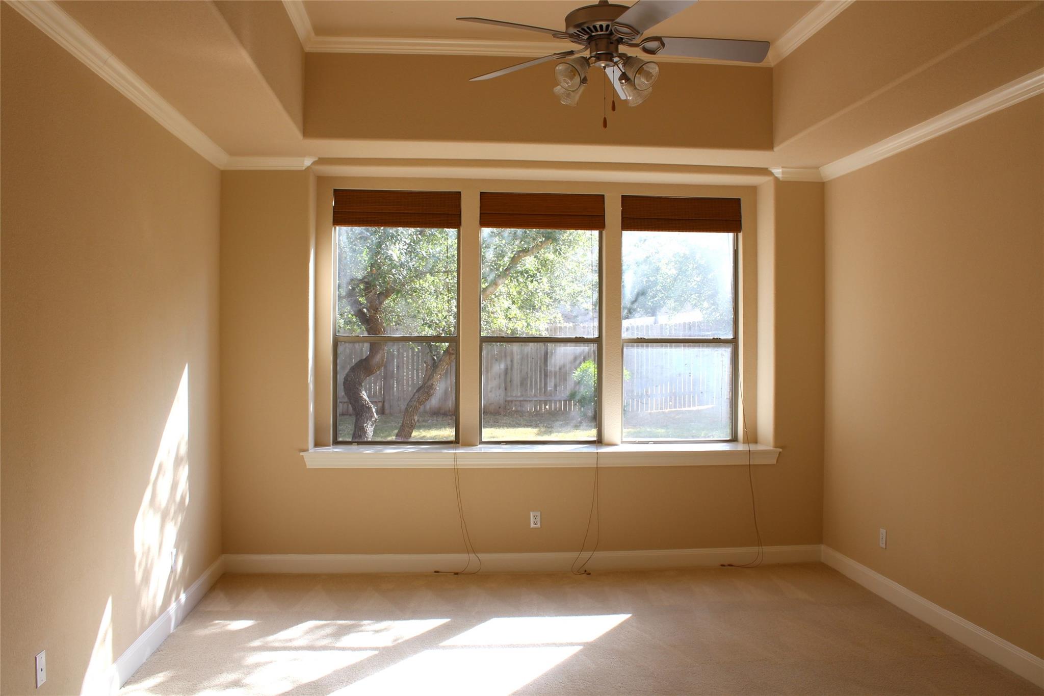 7617 Menler DR, Austin