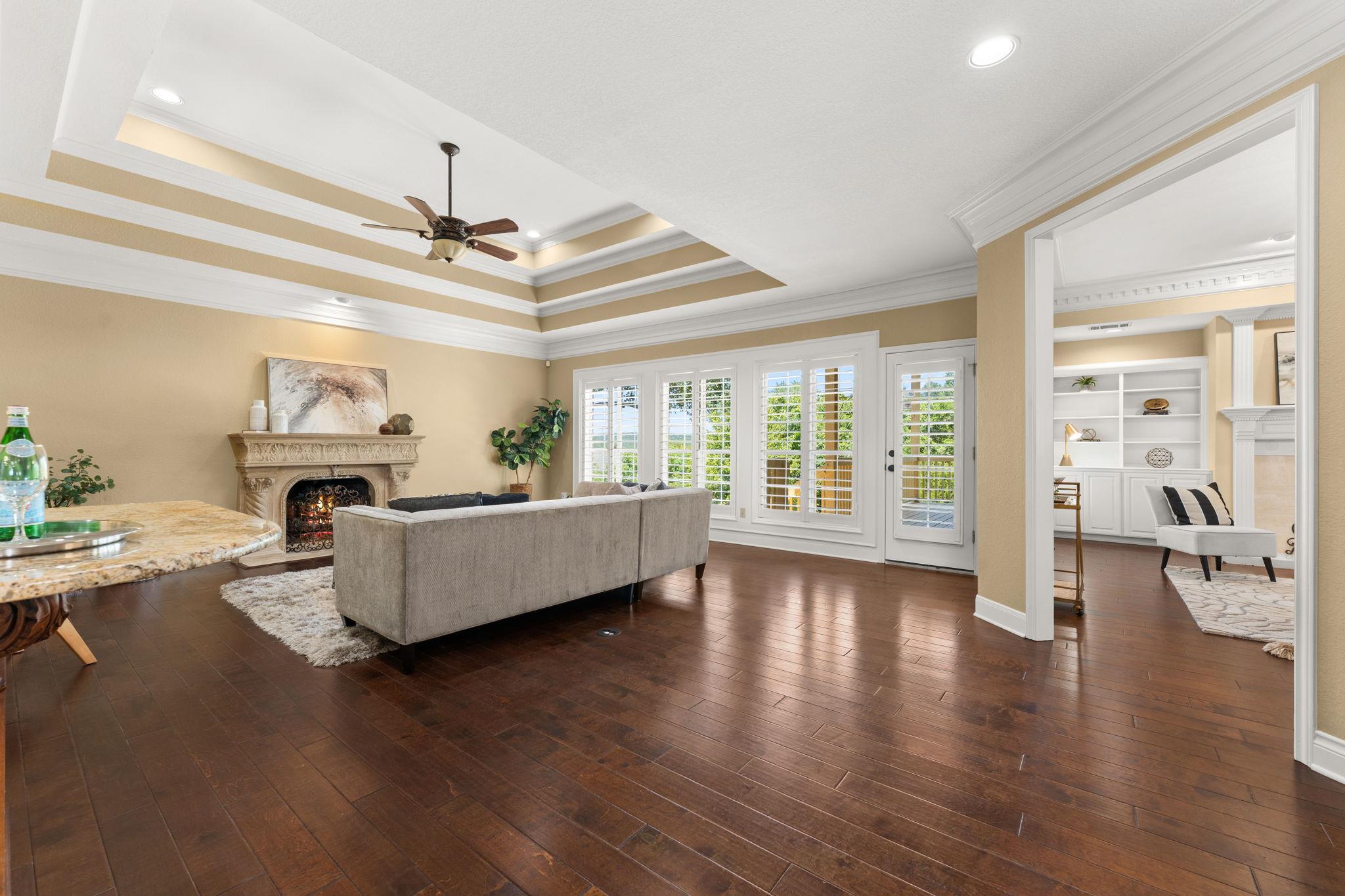 4206 River Place BLVD