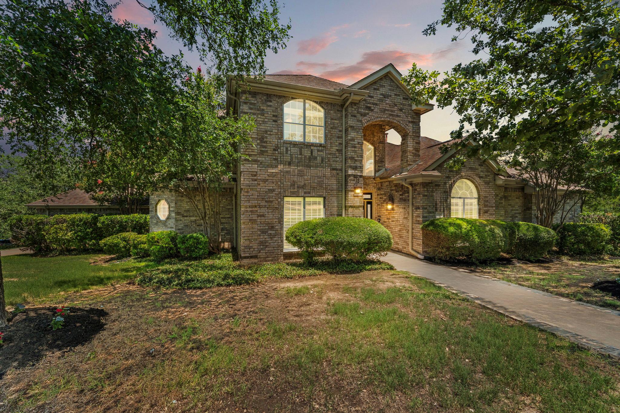 4206 River Place BLVD