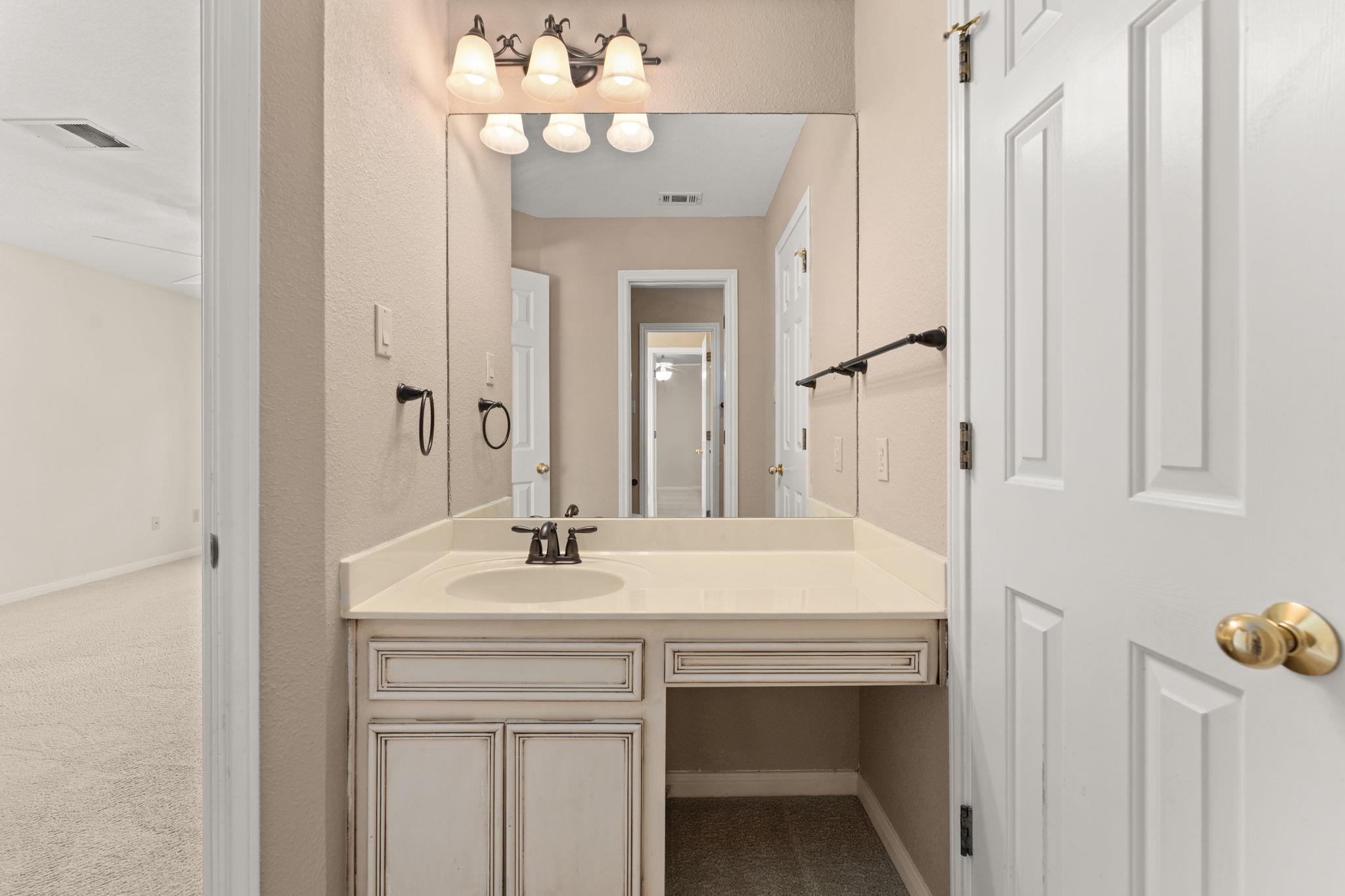 4206 River Place BLVD