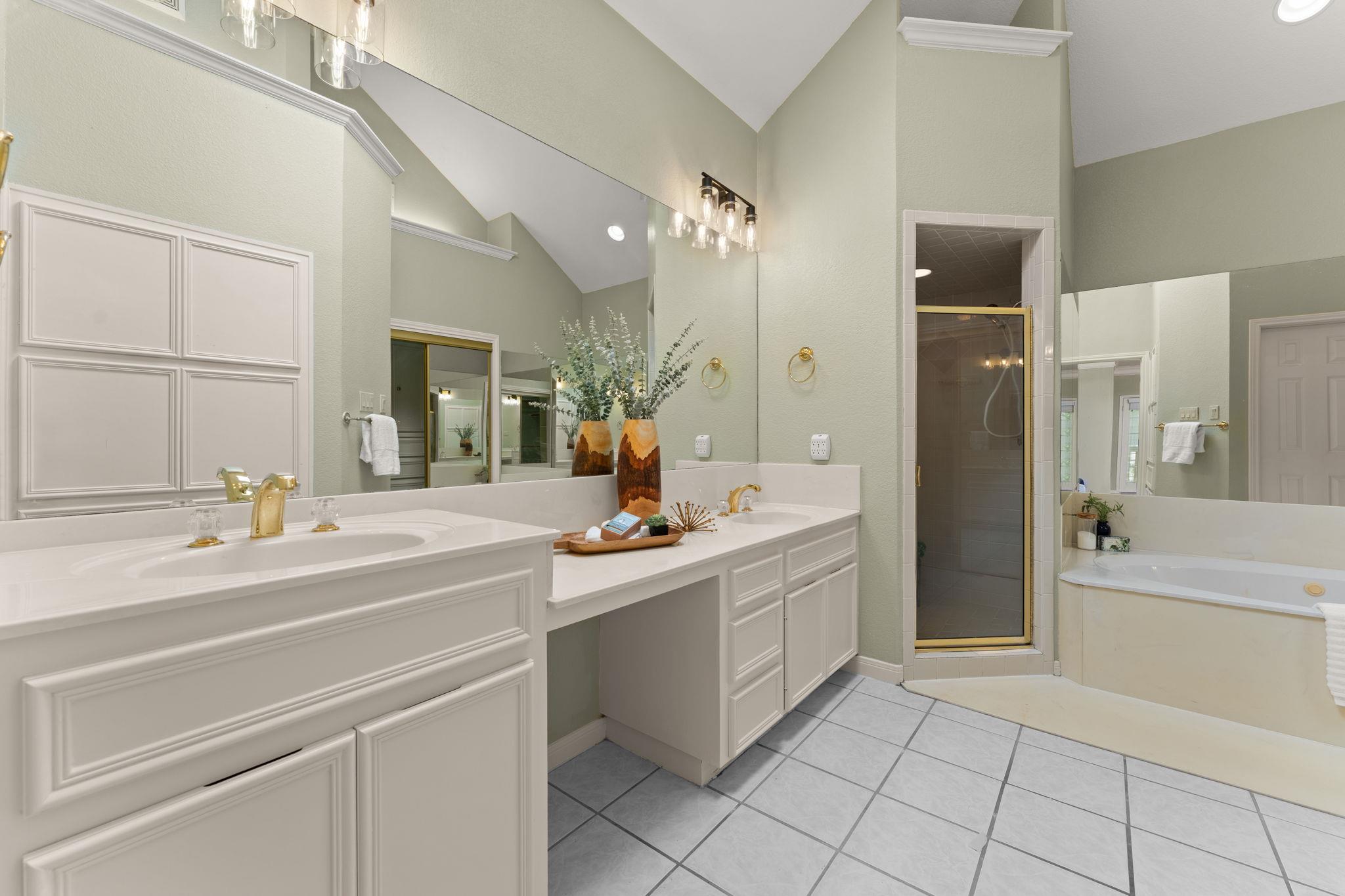 4206 River Place BLVD