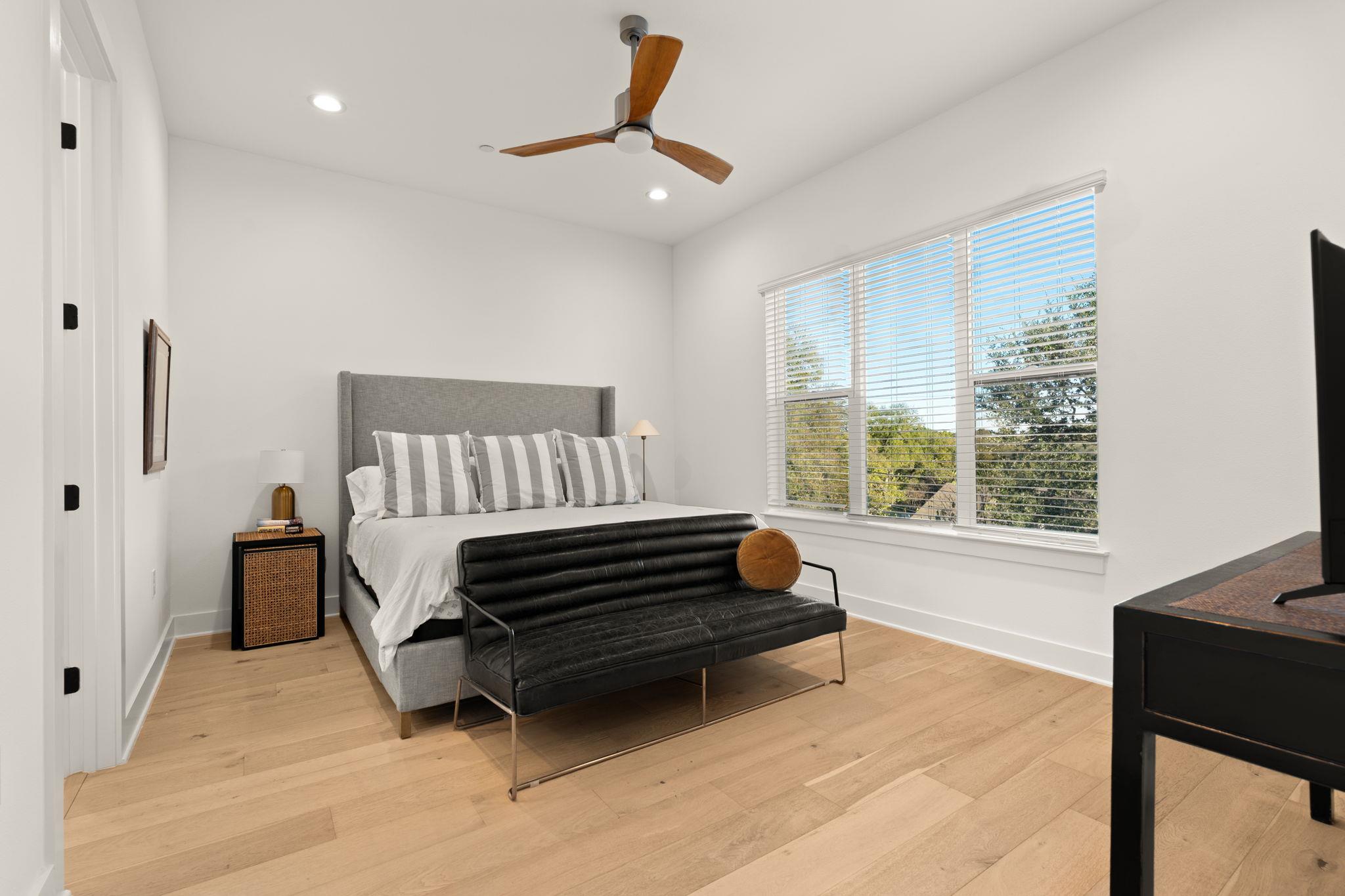 4003 Independent WAY # 182