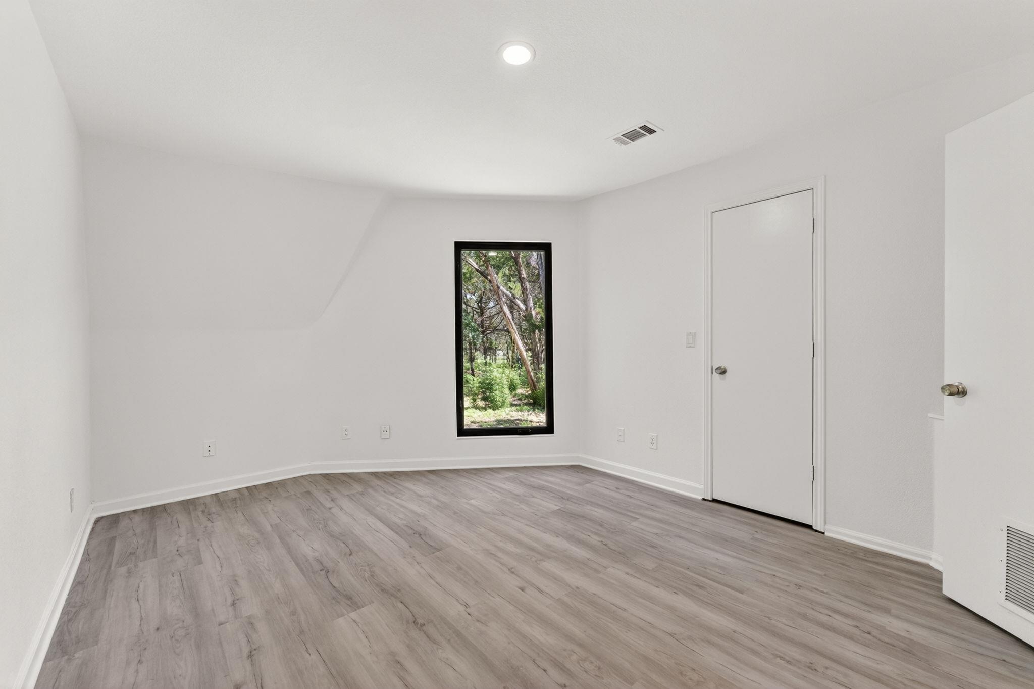 17226 Rocky Ridge RD