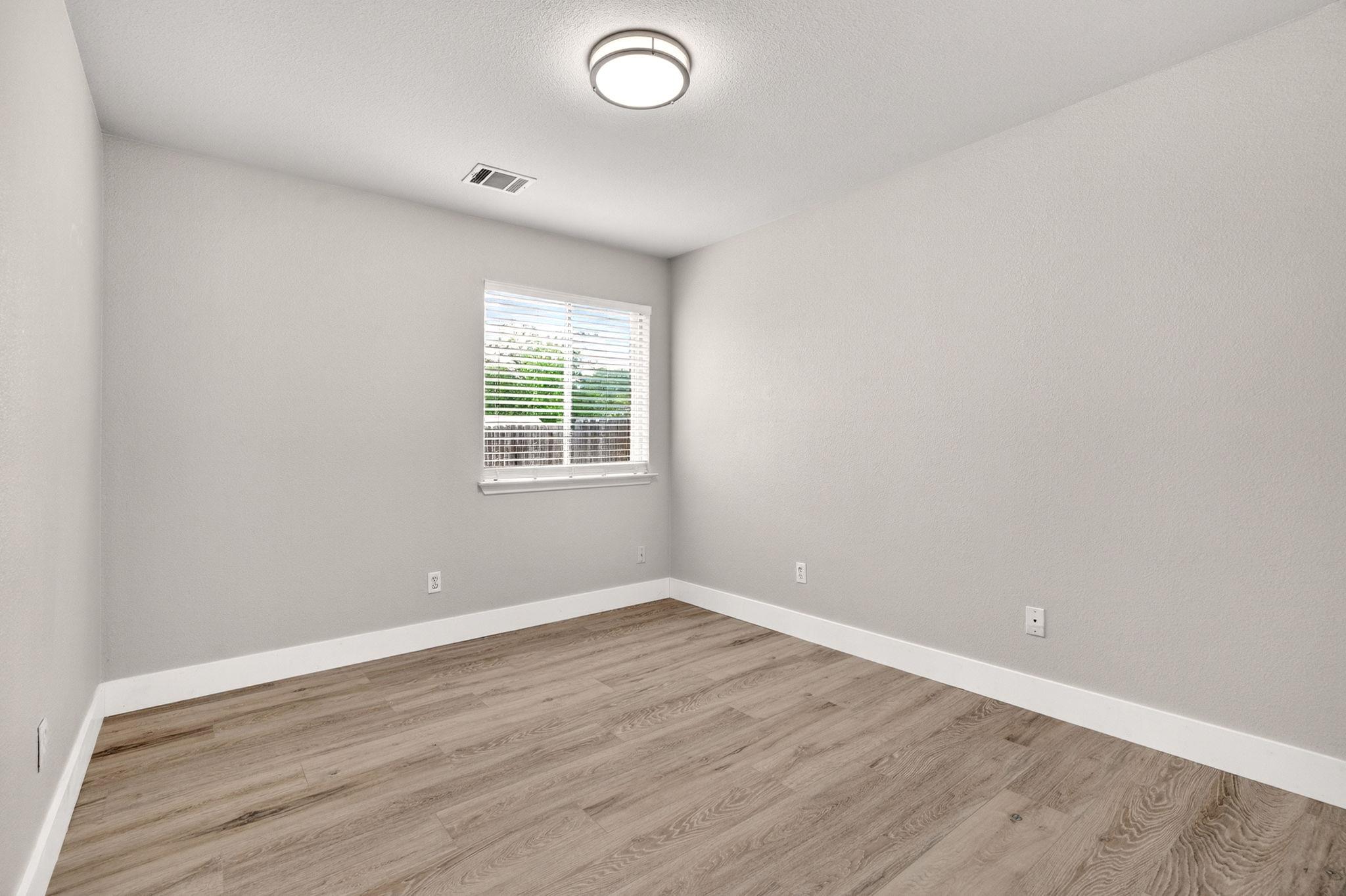 3114 Port Anne WAY