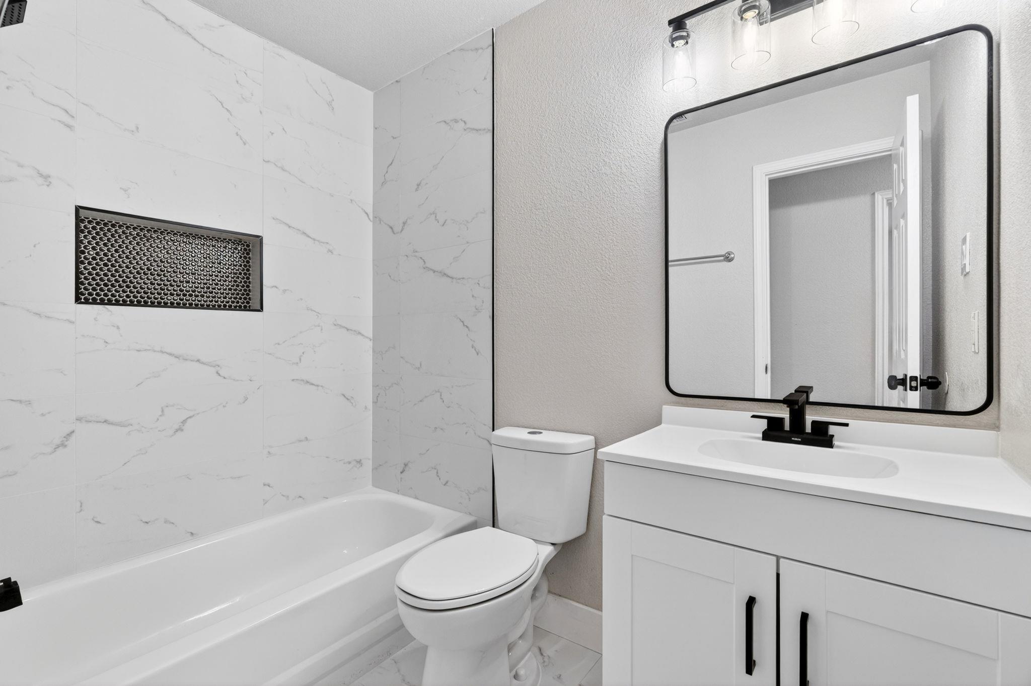 3114 Port Anne WAY