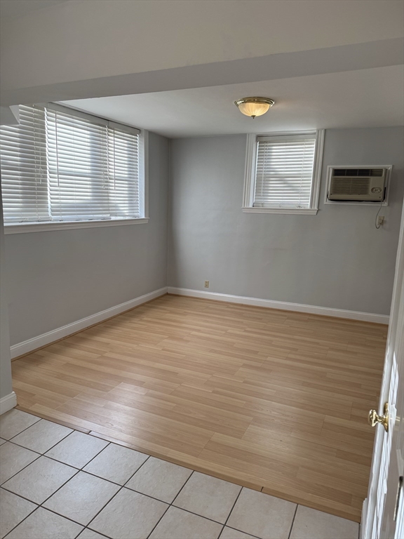 147 Babcock St # 7