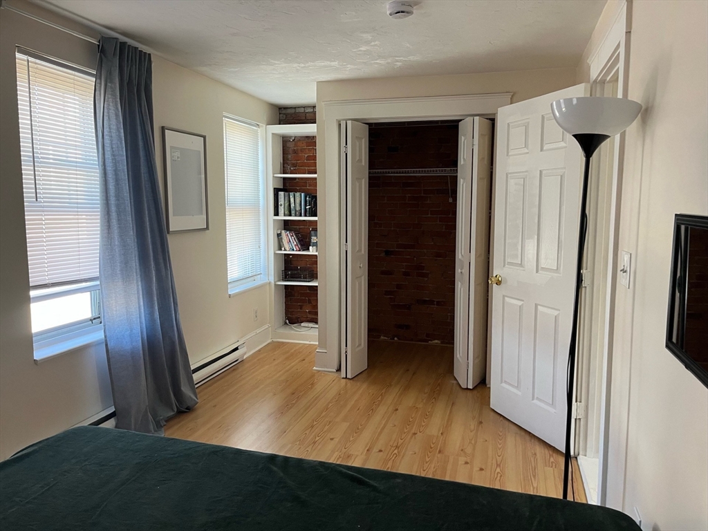 29 Division St # 3