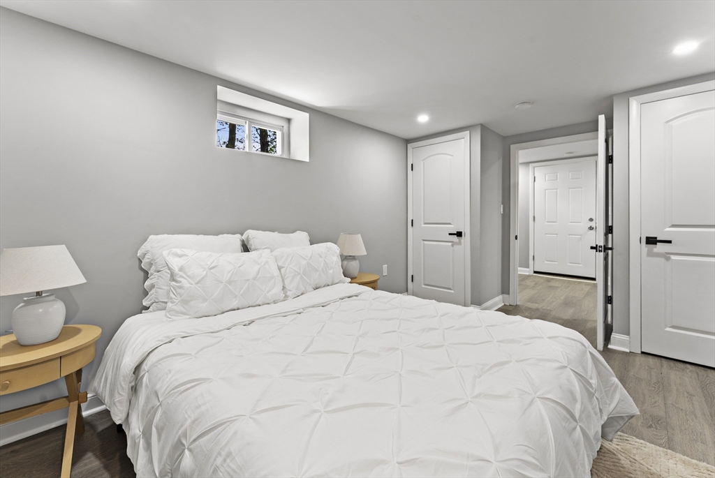 38 Isabel Cir