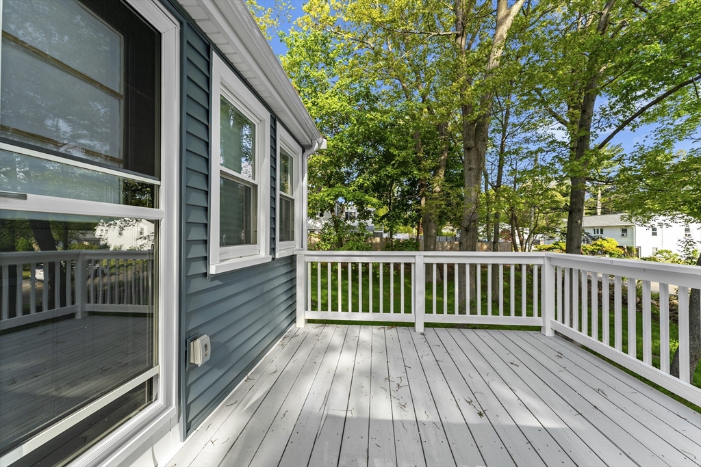 38 Isabel Cir