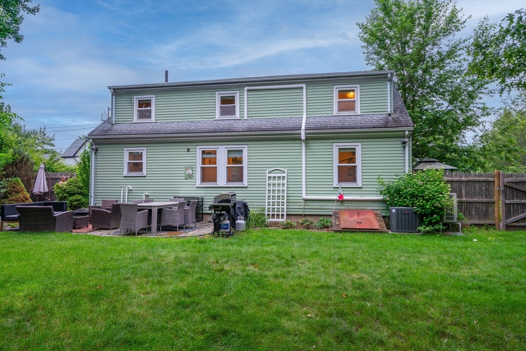 67 French St