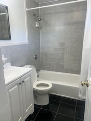688 Washington St # 4