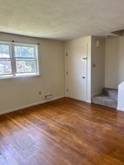 62 Hoover Rd # 1