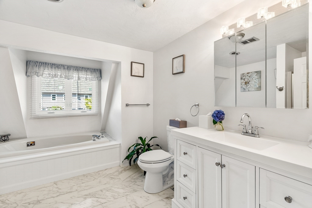 53 Indian Cove Way # 53, Easton Unit: 53