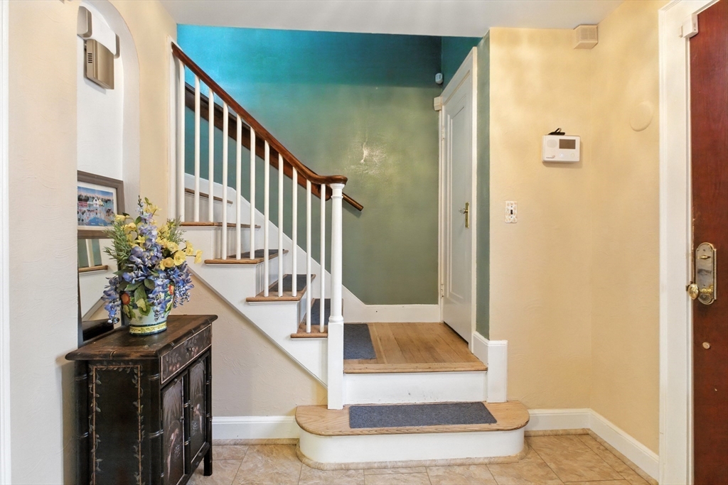 22 Barna Rd