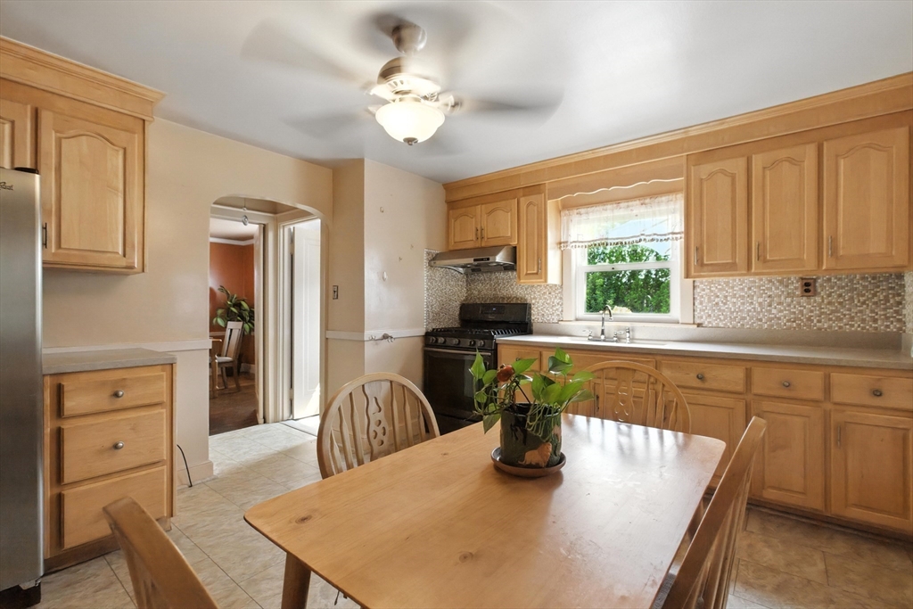 22 Barna Rd
