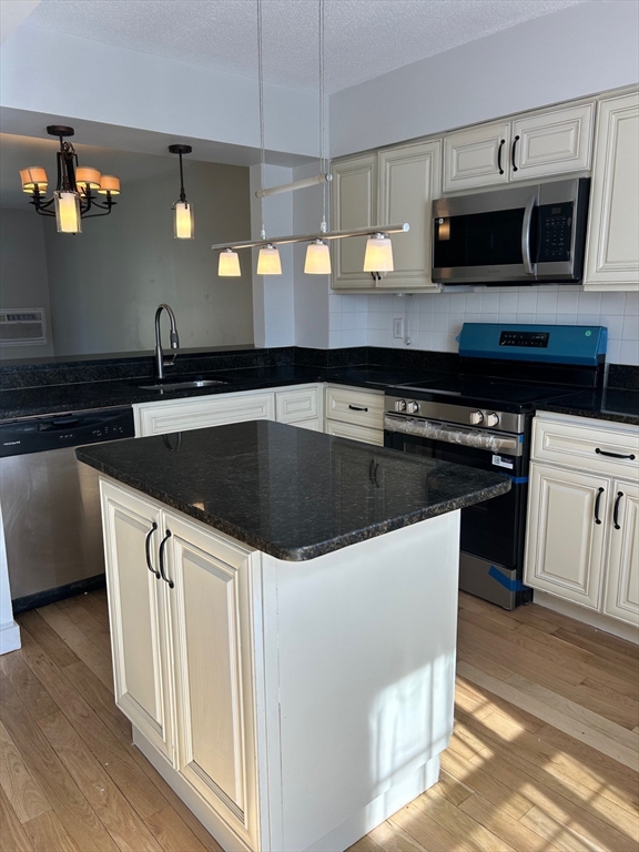 41 Foundry # 8 Unit: 22-8