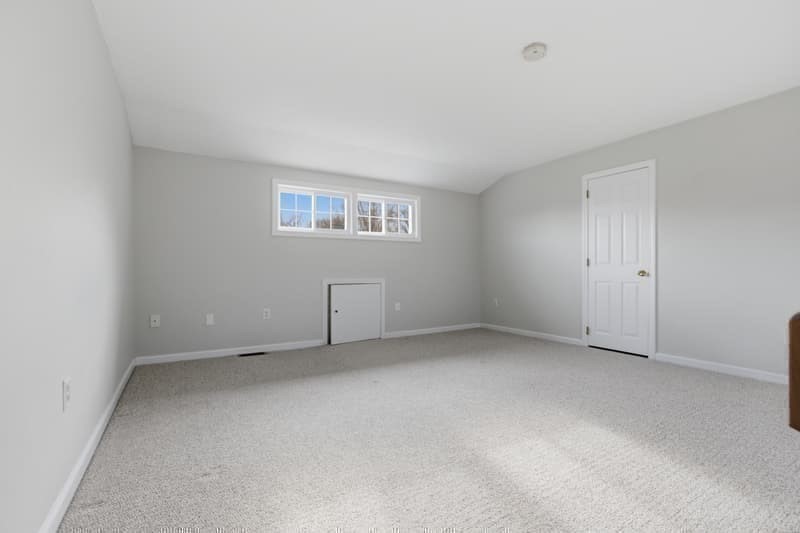 453 Turnpike St # 19