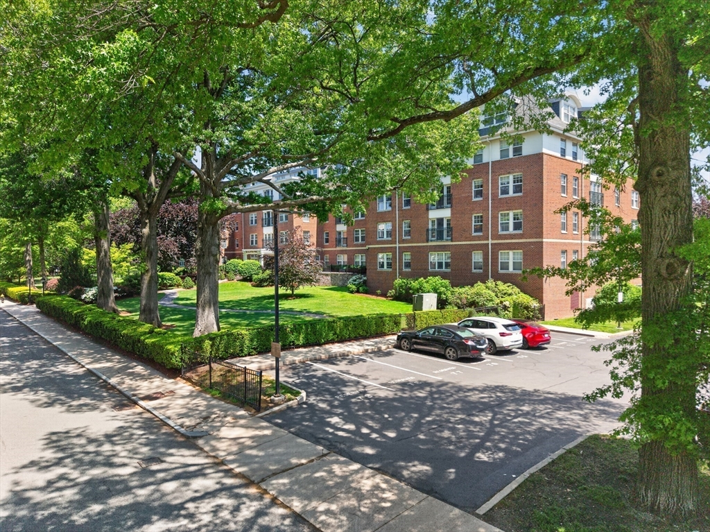 300 Allston St # 315