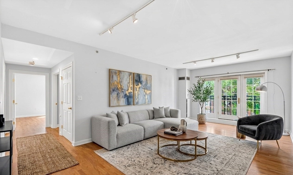 300 Allston St # 315