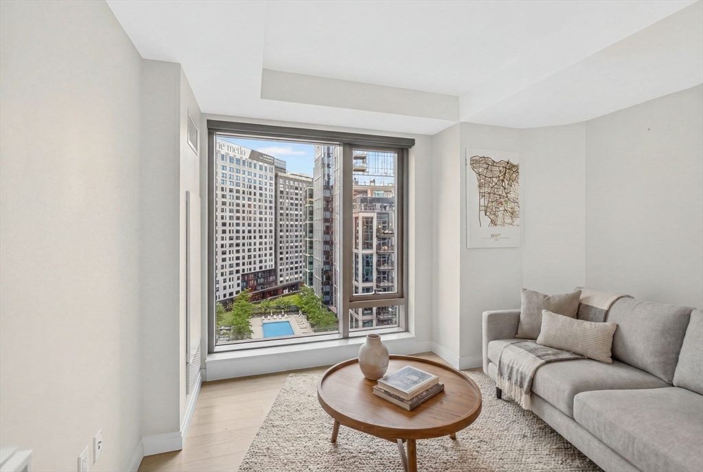 133 Seaport Blvd # 1517