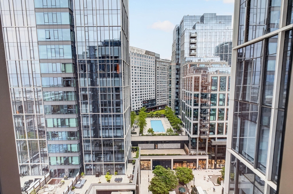 133 Seaport Blvd # 1517