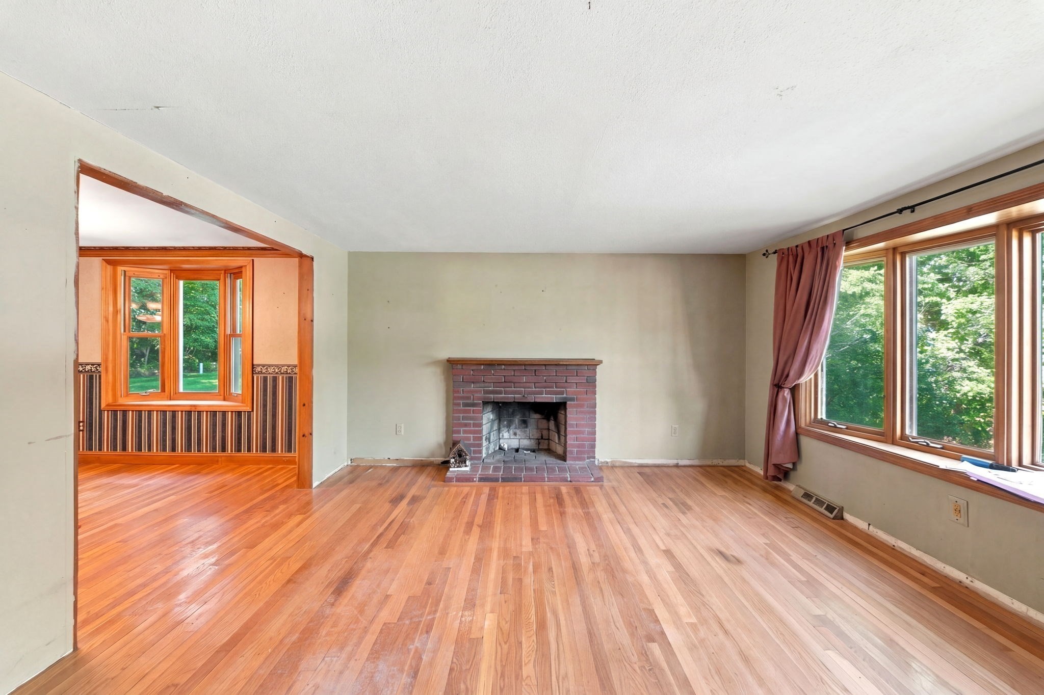 7 Olde Farm Rd