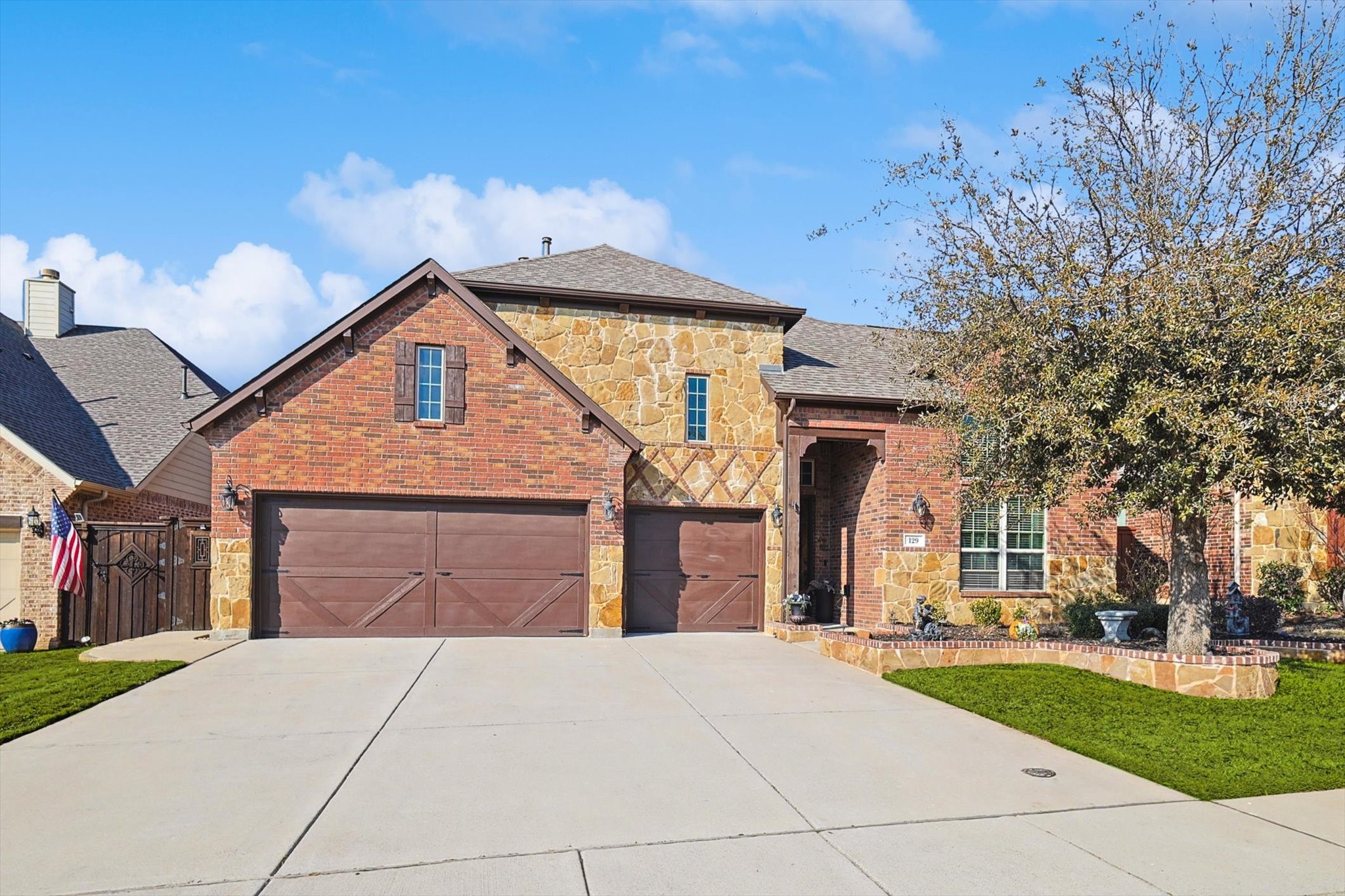 129 Oakwood Lane