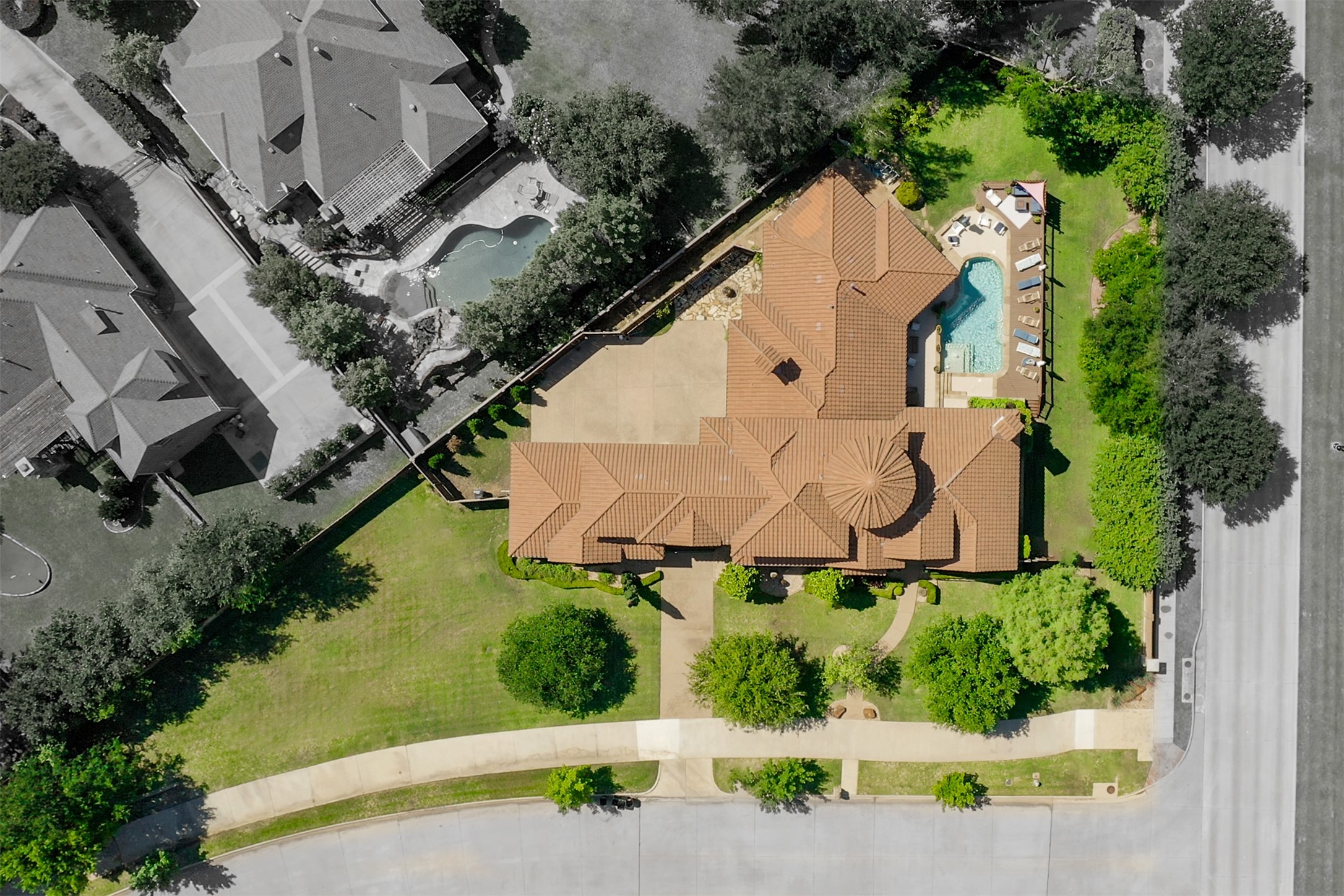 600 Deerwood Lane