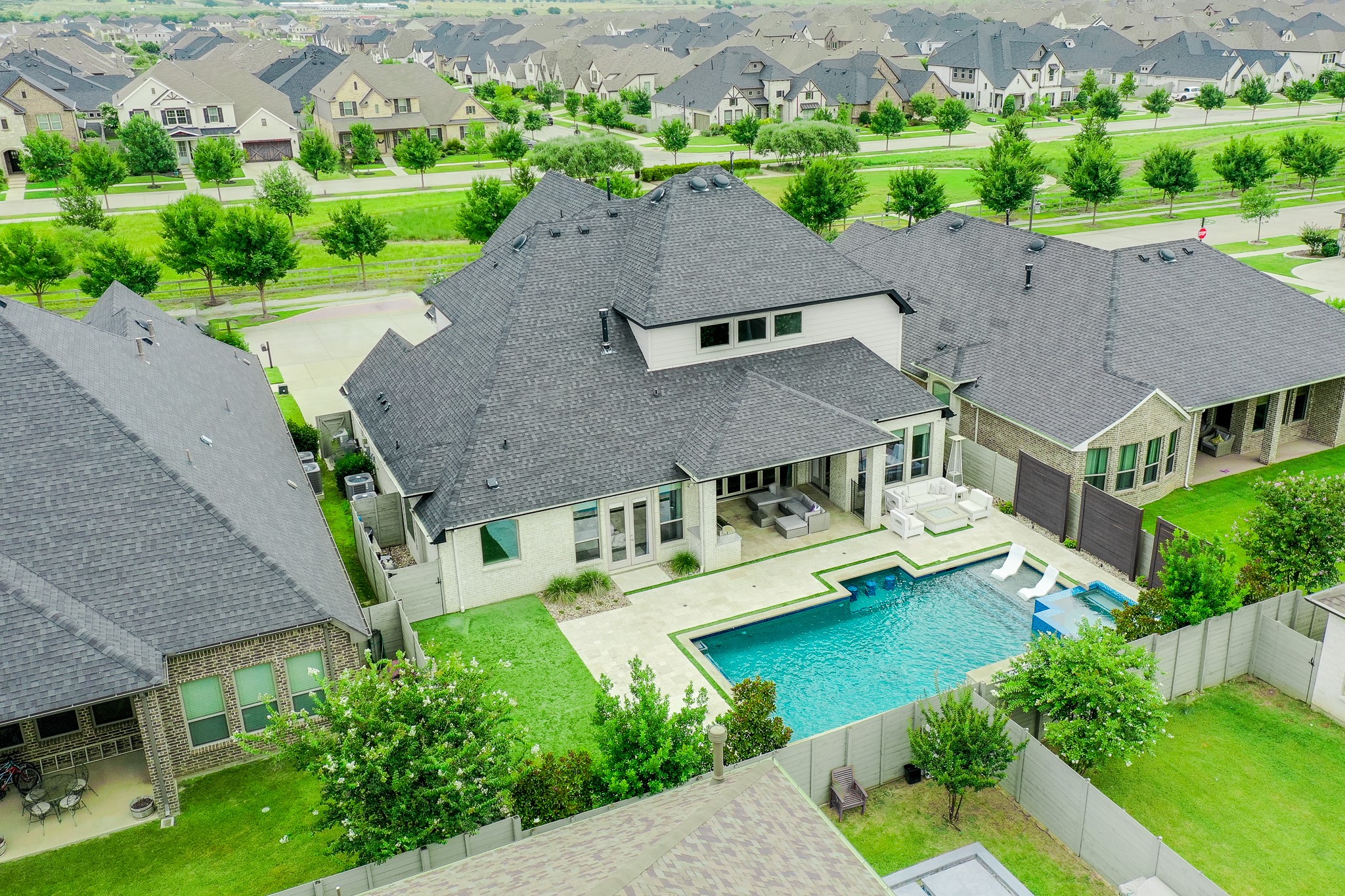 1211 Treeline Drive