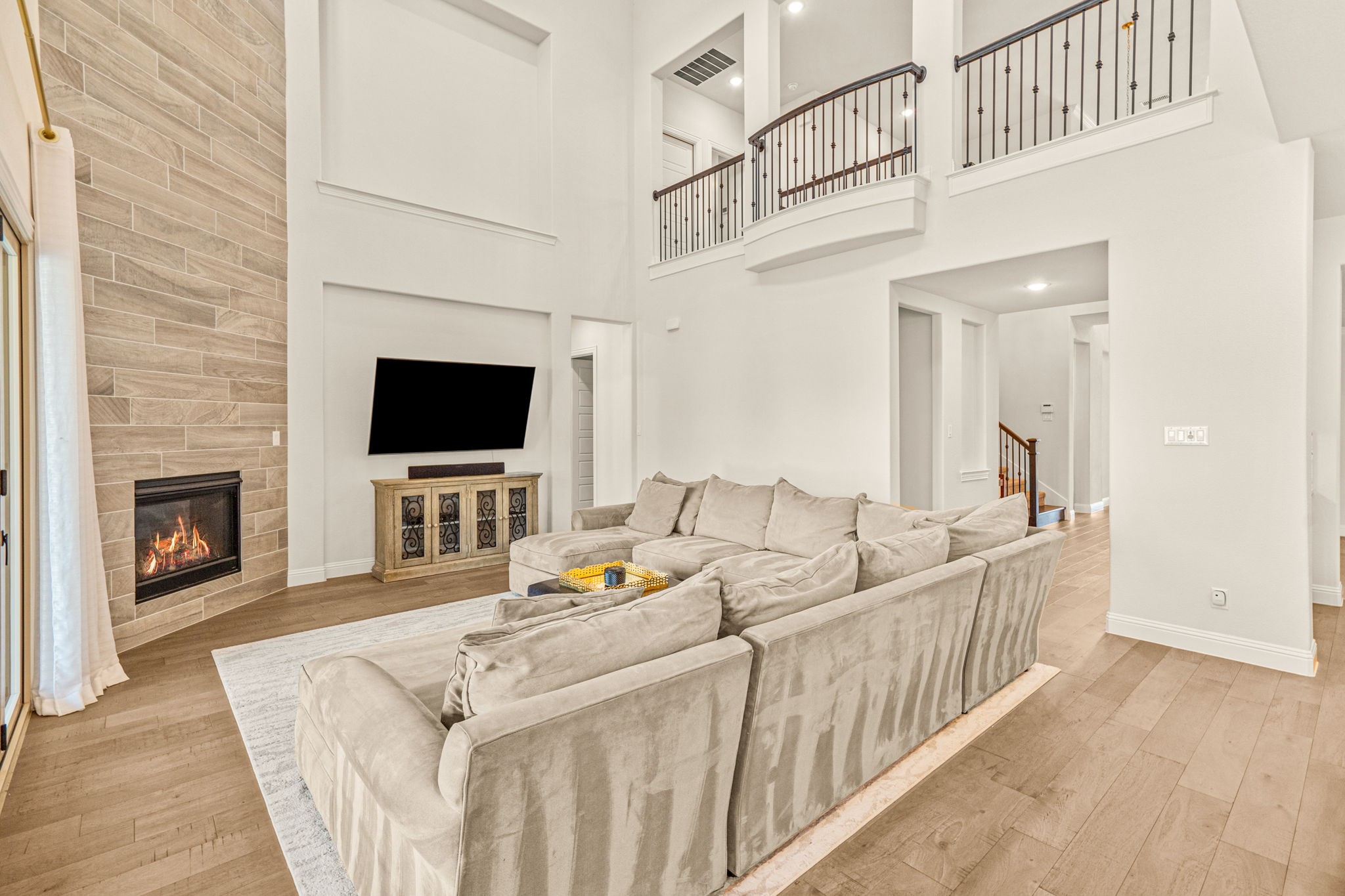 1211 Treeline Drive