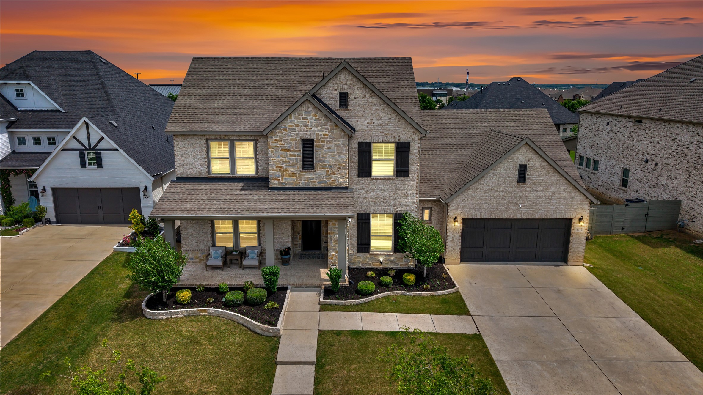 1512 Petal Court