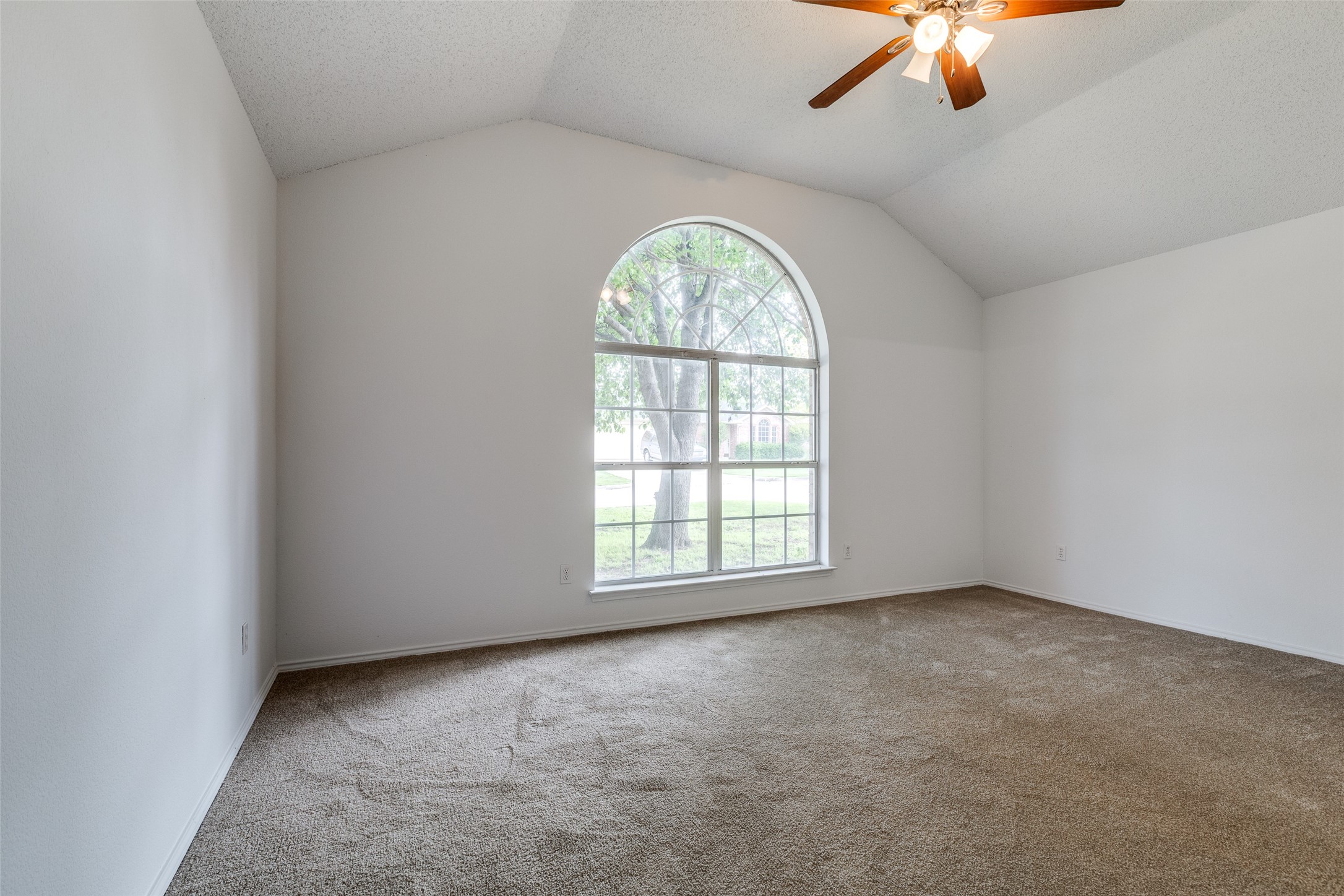 3804 Periwinkle Drive