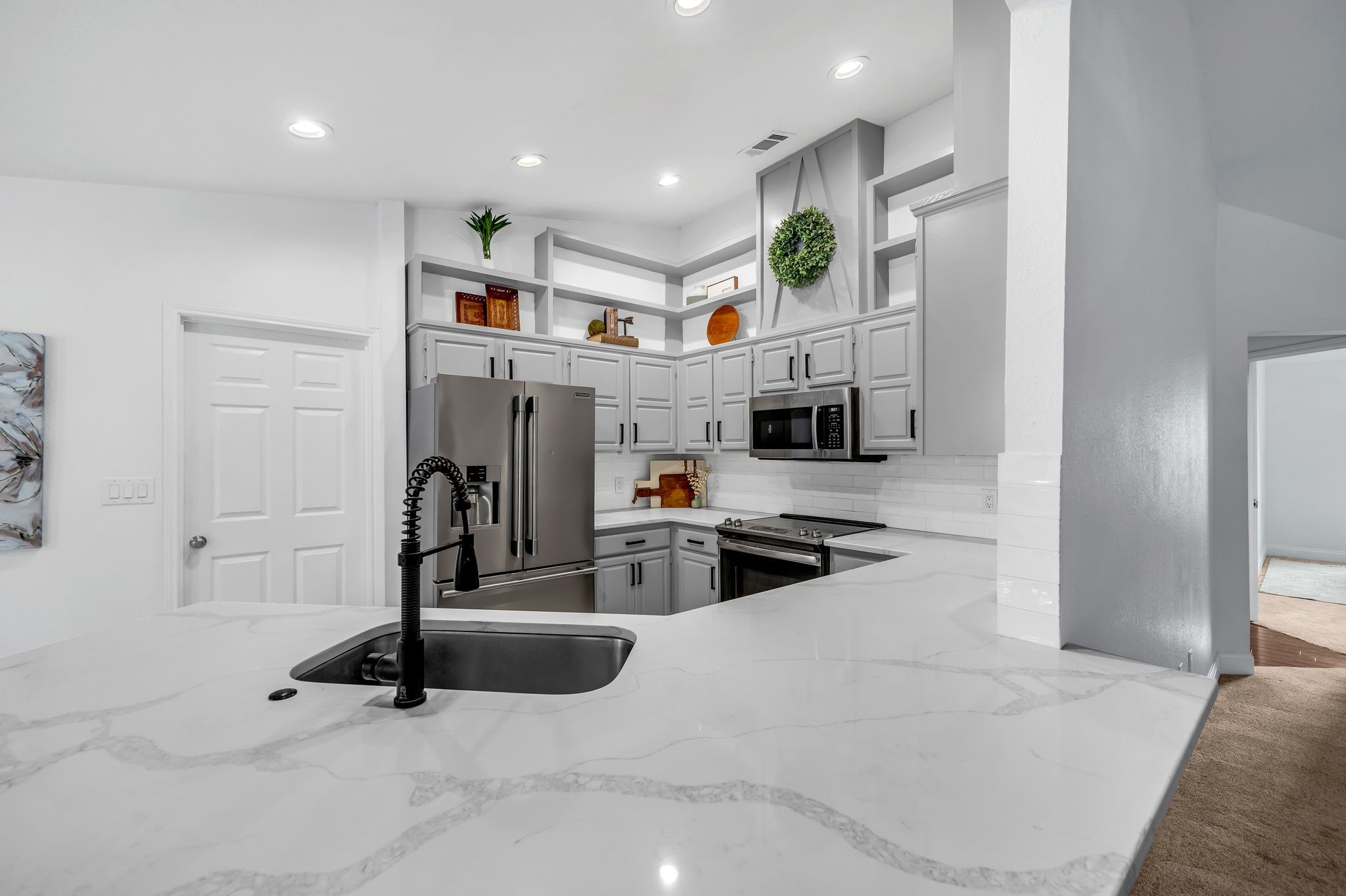 141 Redwood Drive