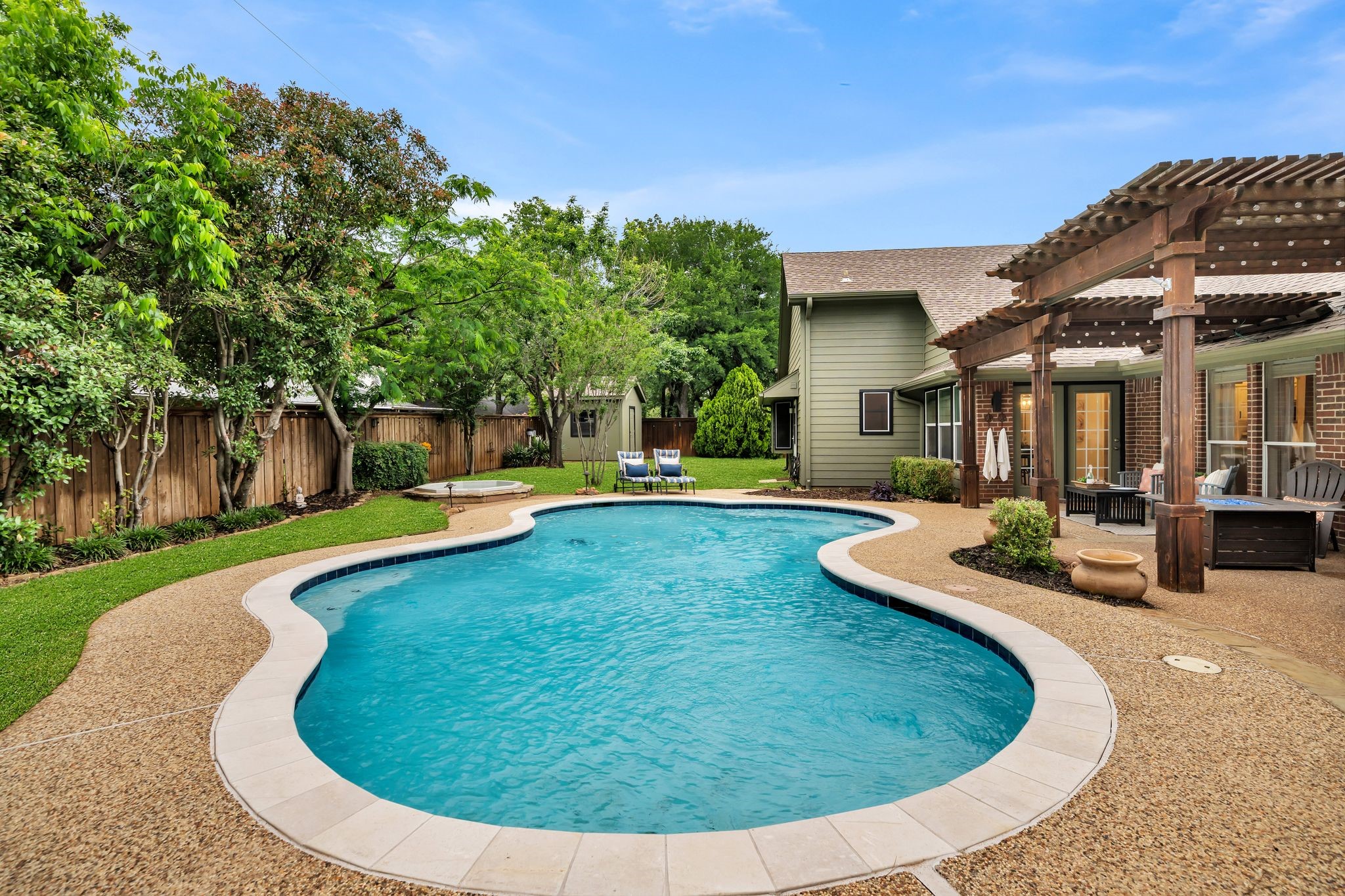 141 Redwood Drive