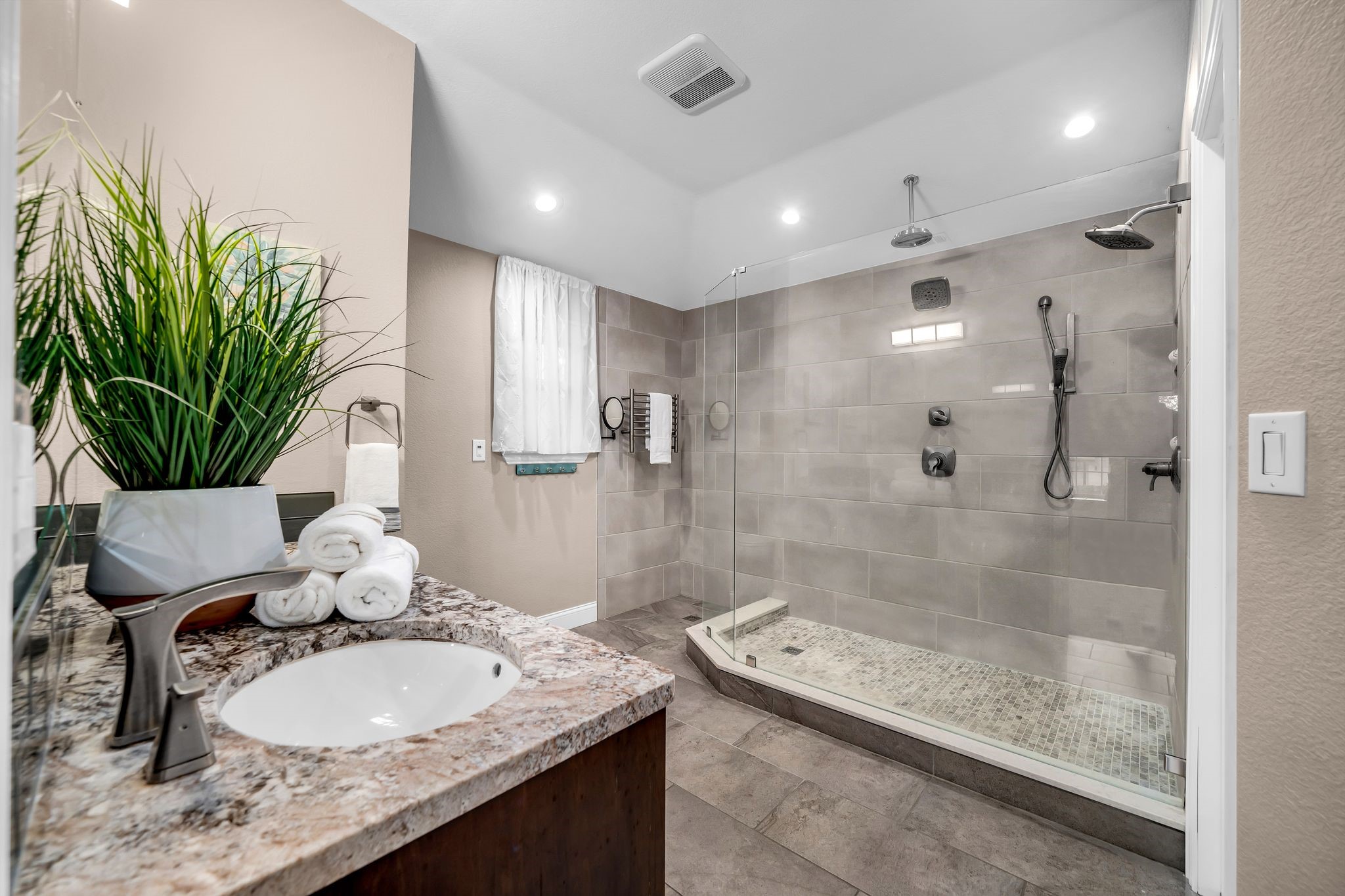 141 Redwood Drive