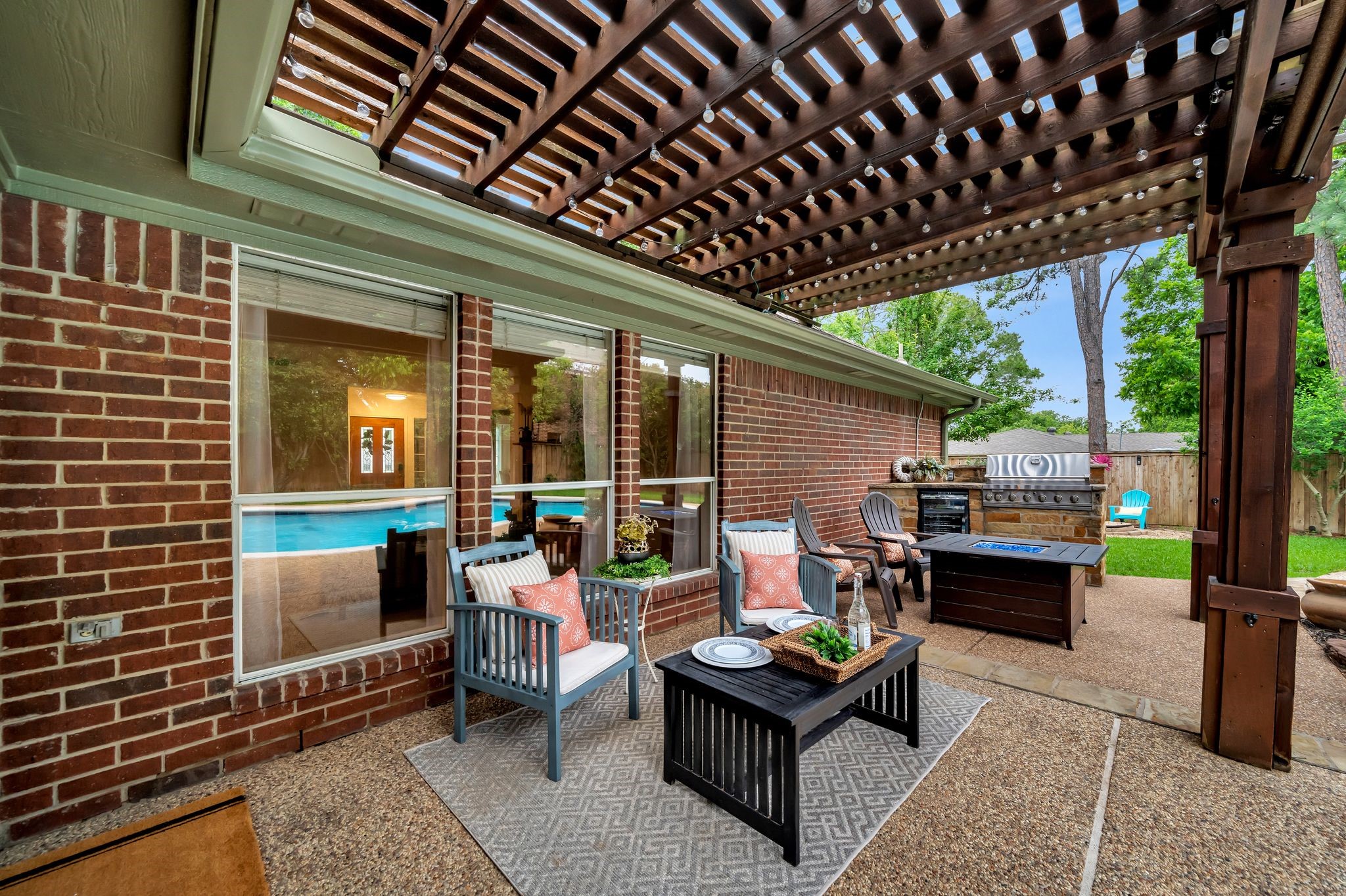 141 Redwood Drive