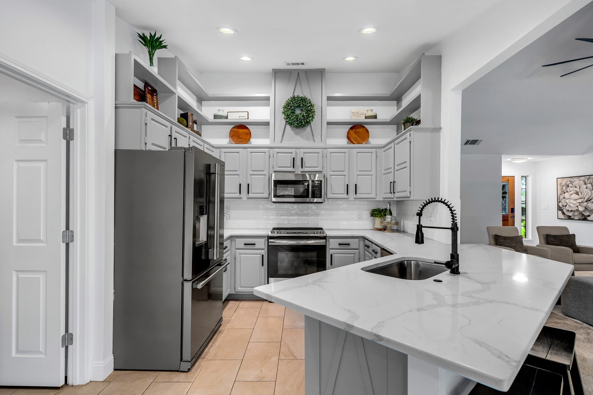 141 Redwood Drive