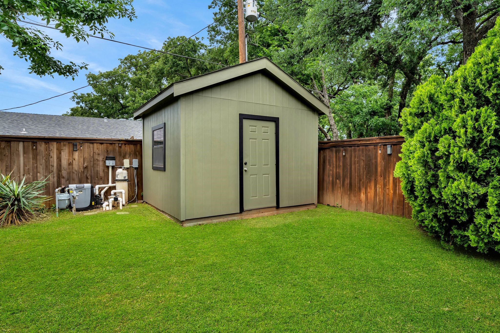 141 Redwood Drive