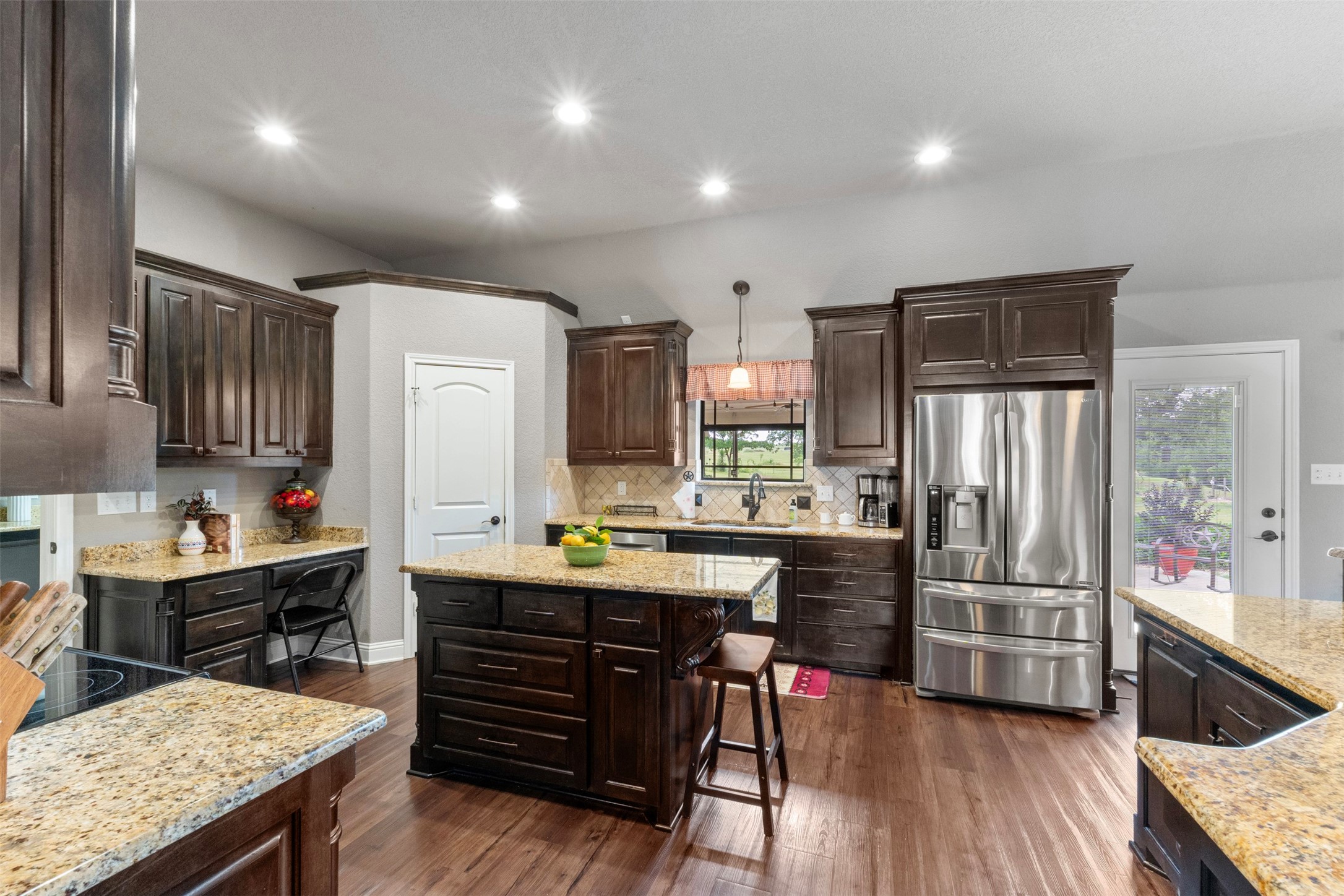 225 County Road 3525