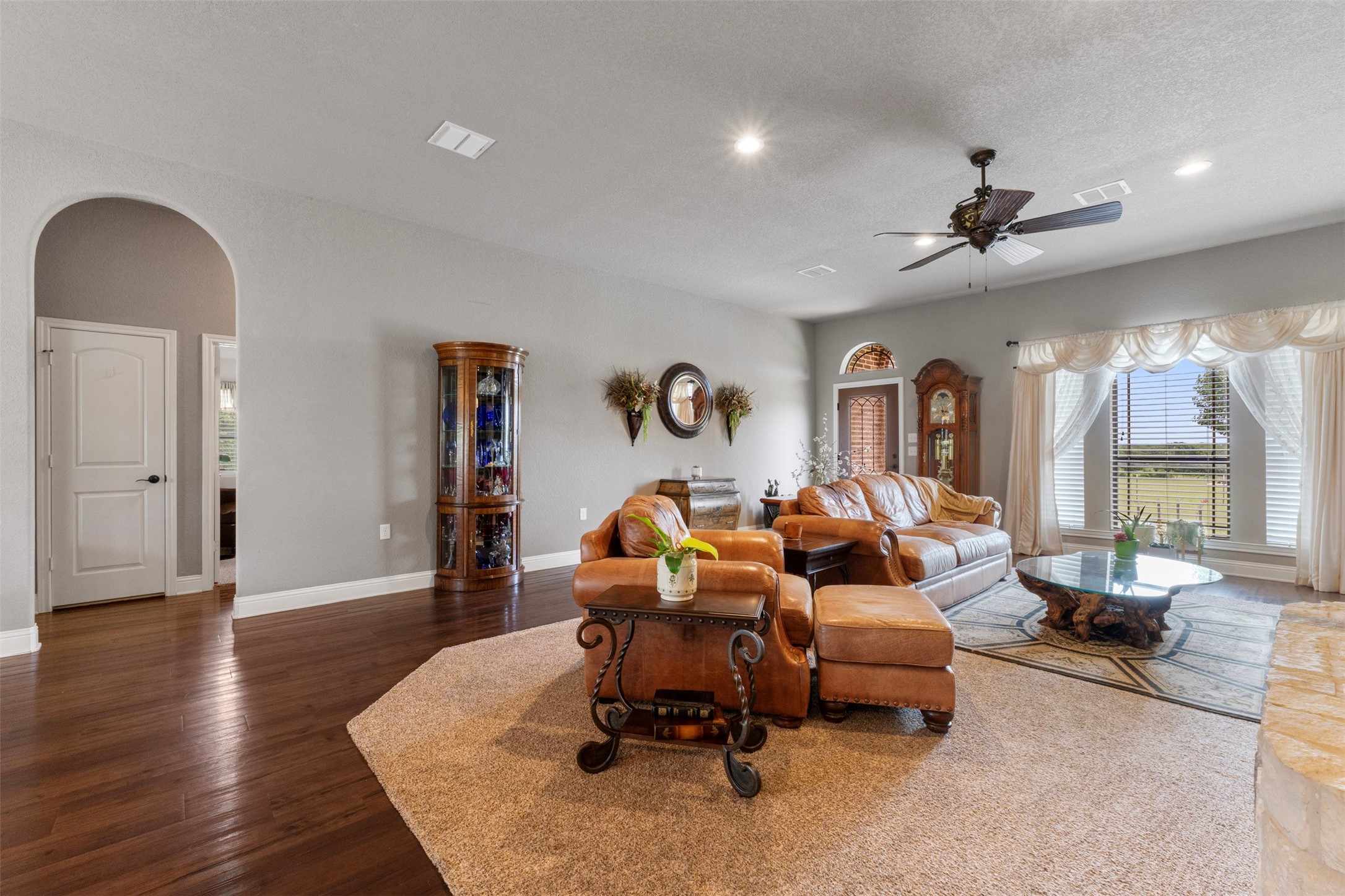 225 County Road 3525