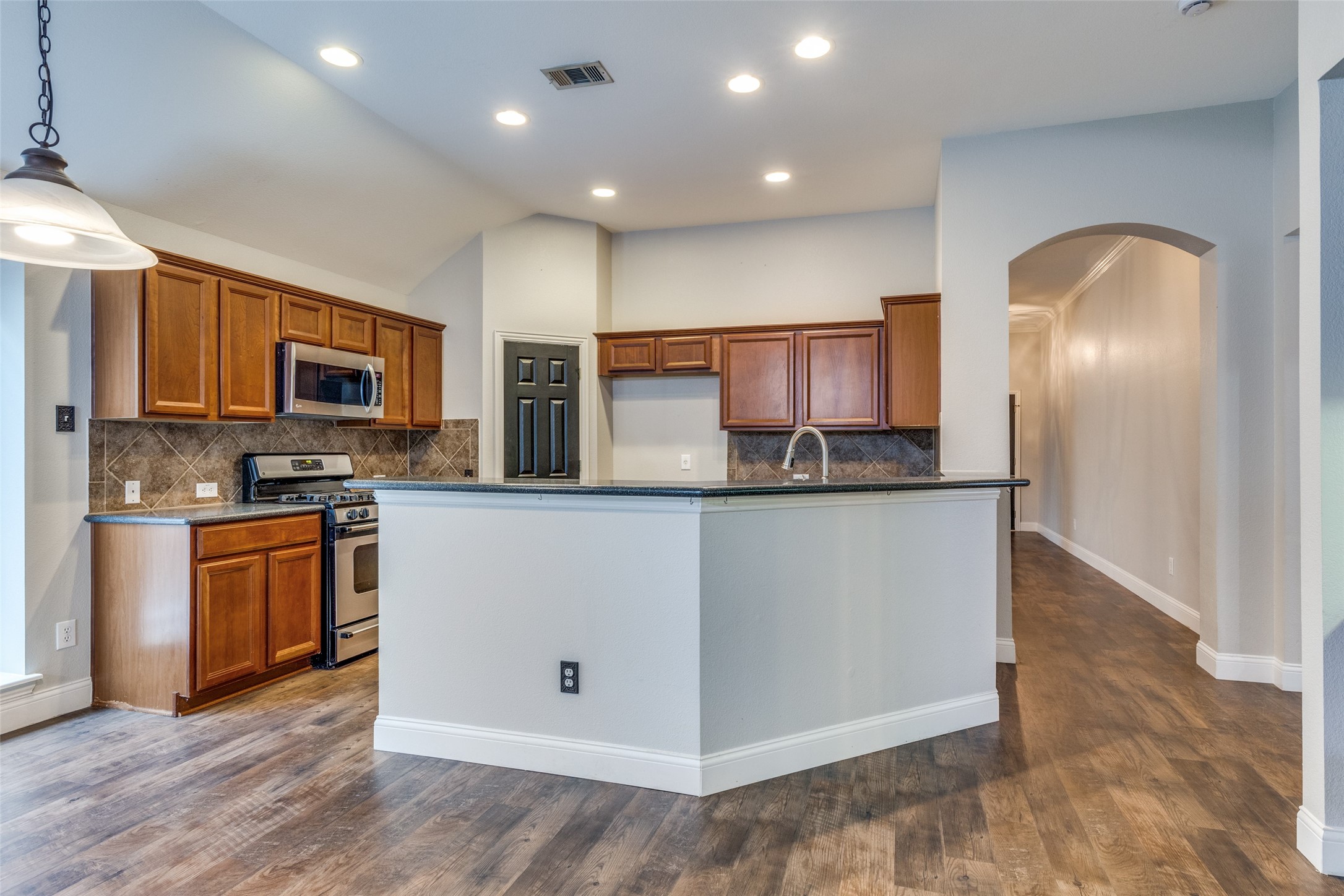 3709 Sevenoaks Drive