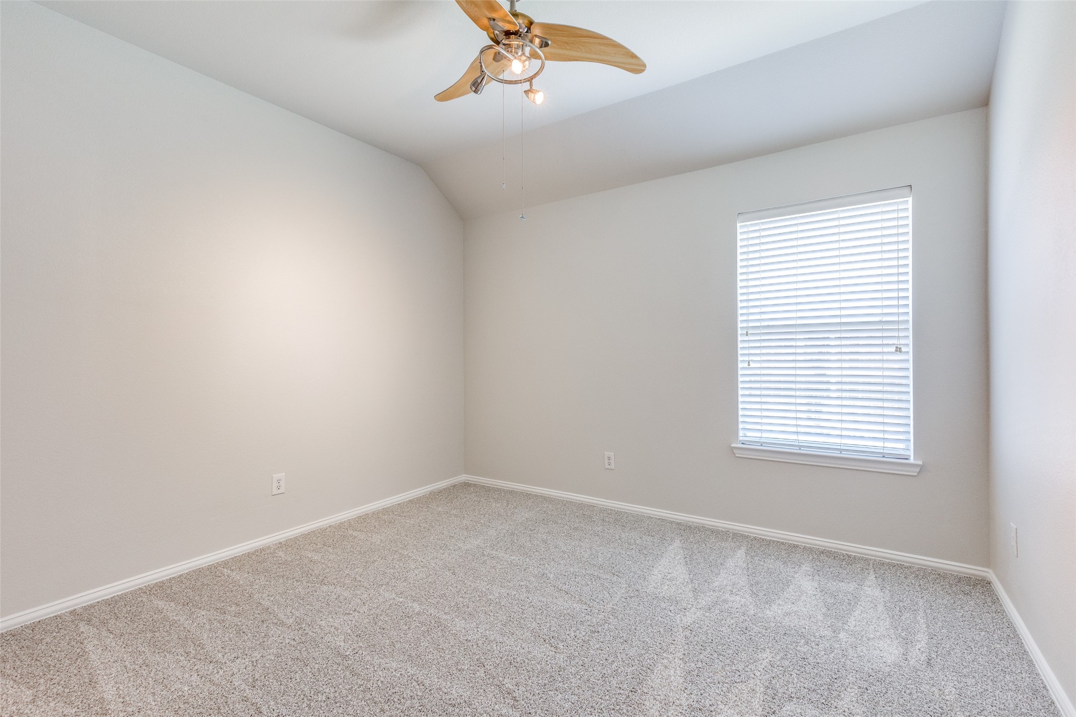 3709 Sevenoaks Drive