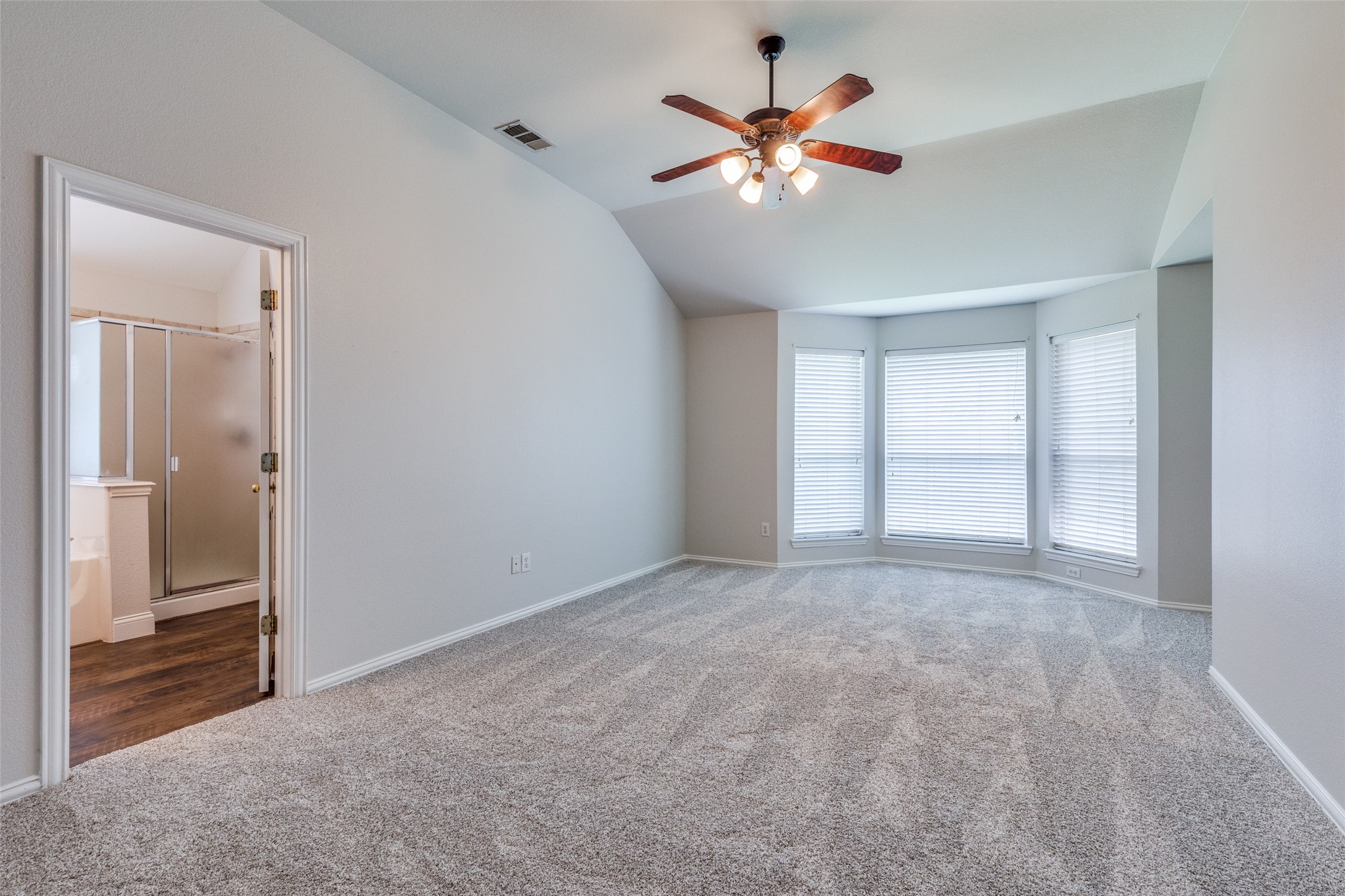 3709 Sevenoaks Drive