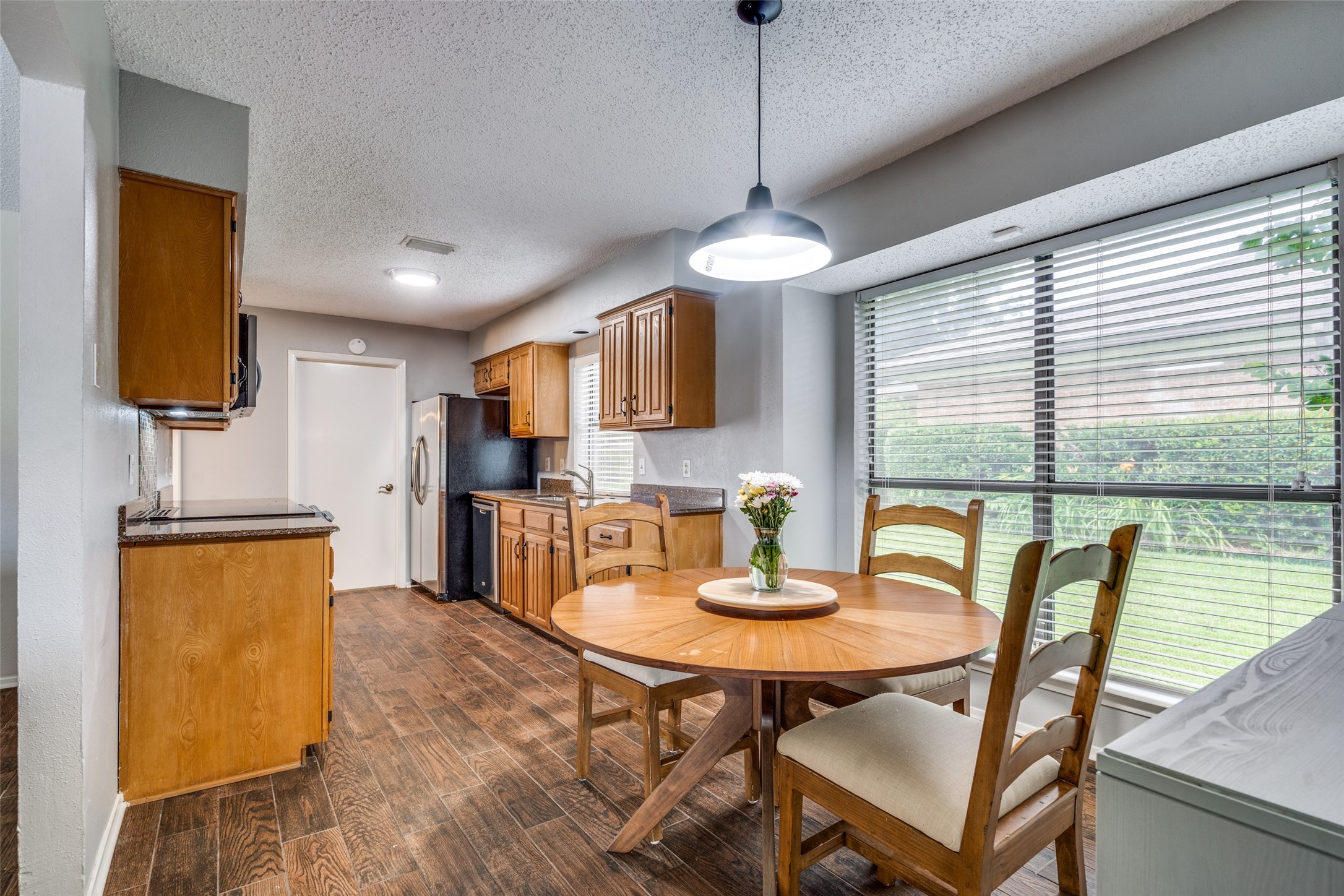 2622 Fallcreek Drive